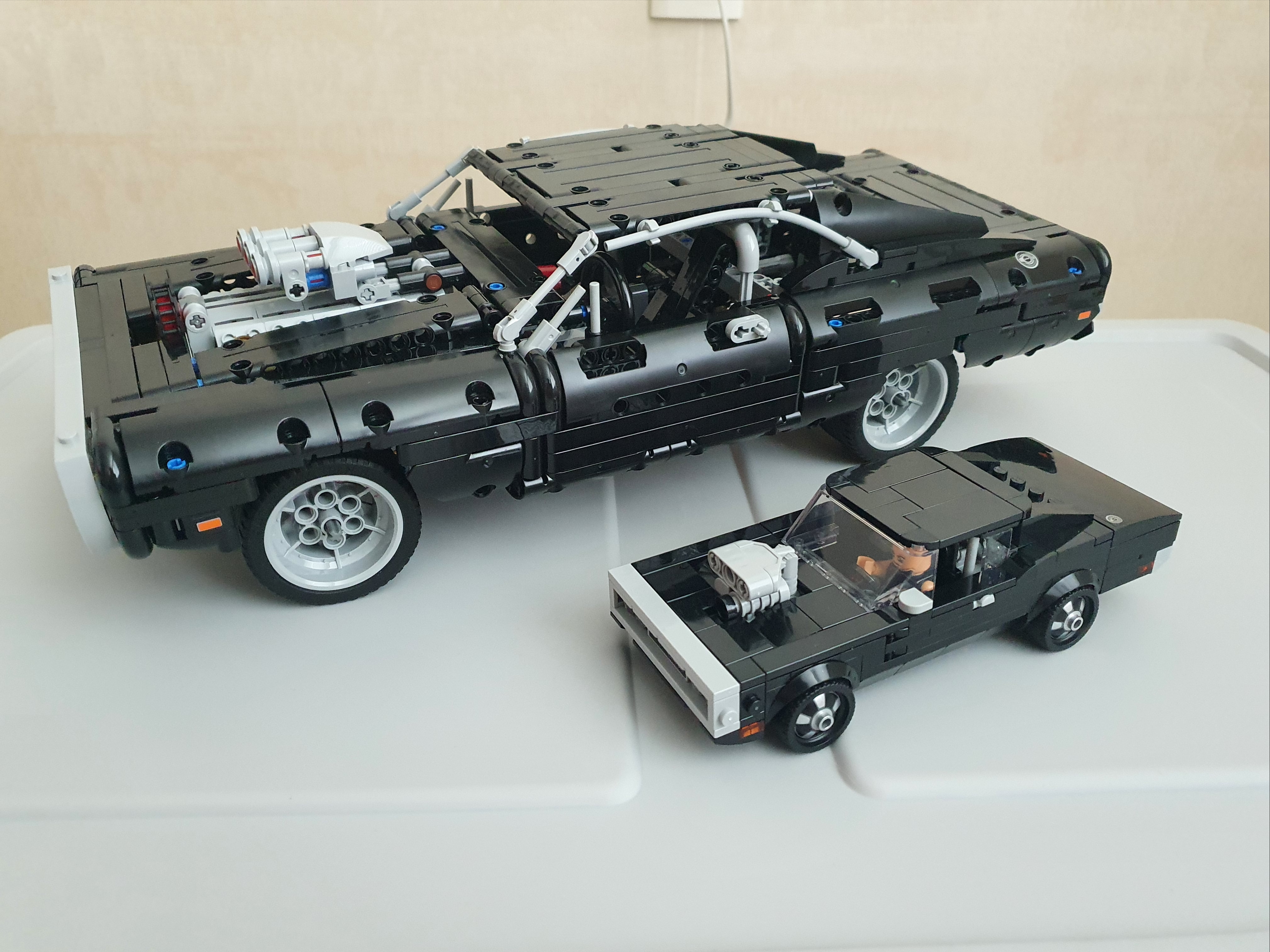 Lego Fast & Furious 1970 Dodge Charger R/T 착용 스타일 - 3