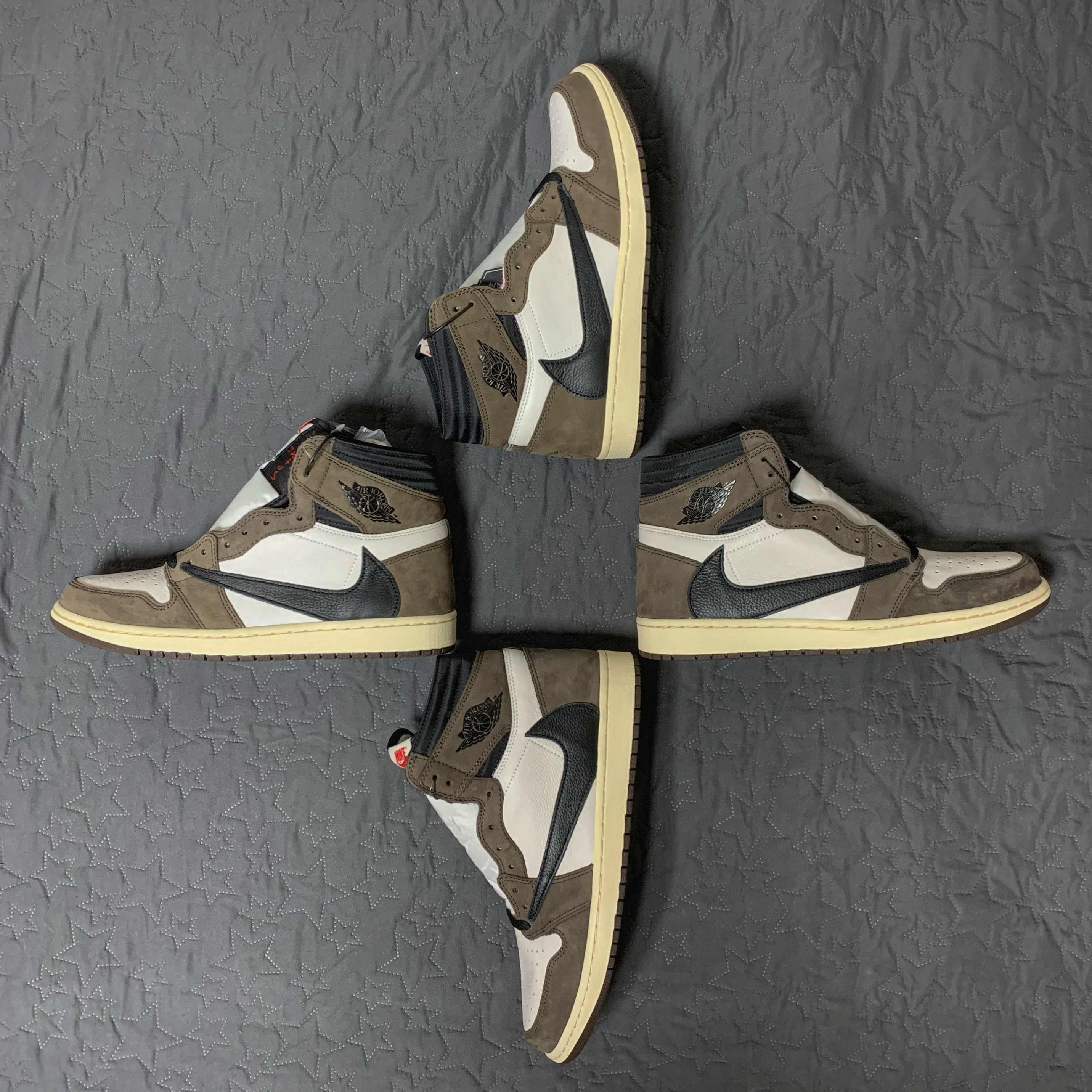 Jordan 1 x Travis Scott Retro High OG SP Mocha 착용 스타일