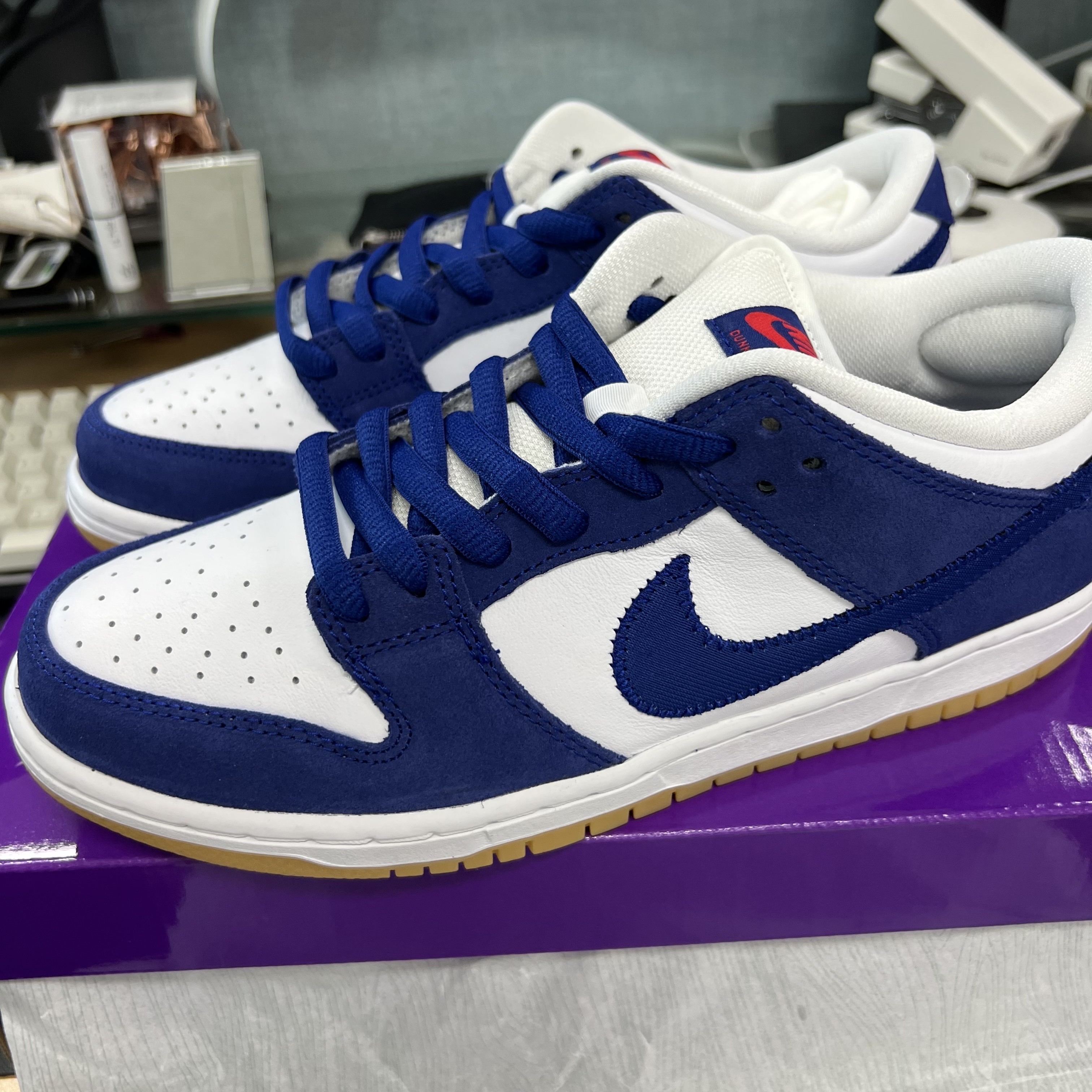 Nike SB Dunk Low Pro Premium Deep Royal Blue 착용 스타일