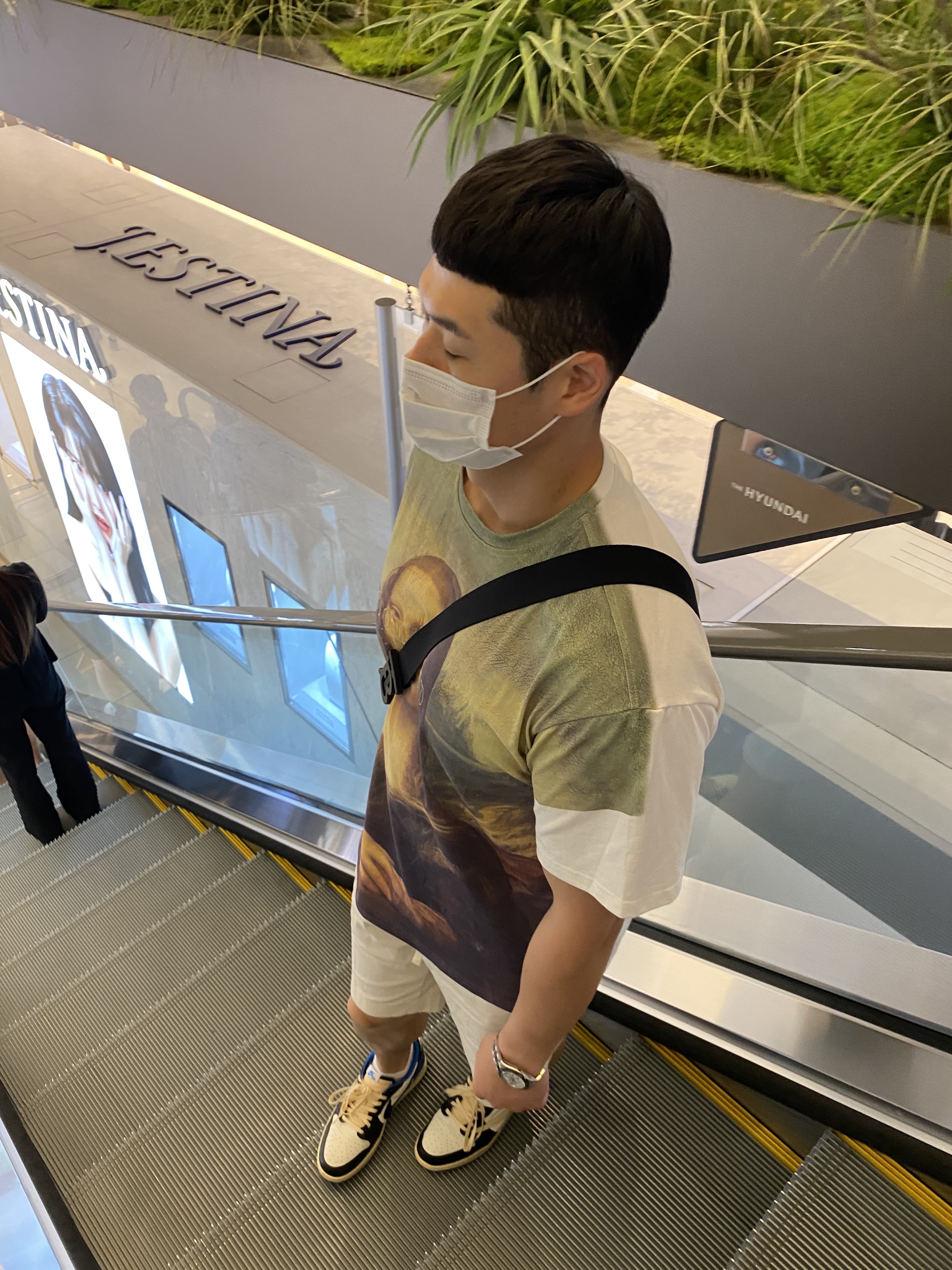 Supreme x Stone Island S/S Top Mona Lisa - 22SS, Jordan 1 x Travis Scott x Fragment Retro Low OG SP Military Blue 착용 스타일 - 1