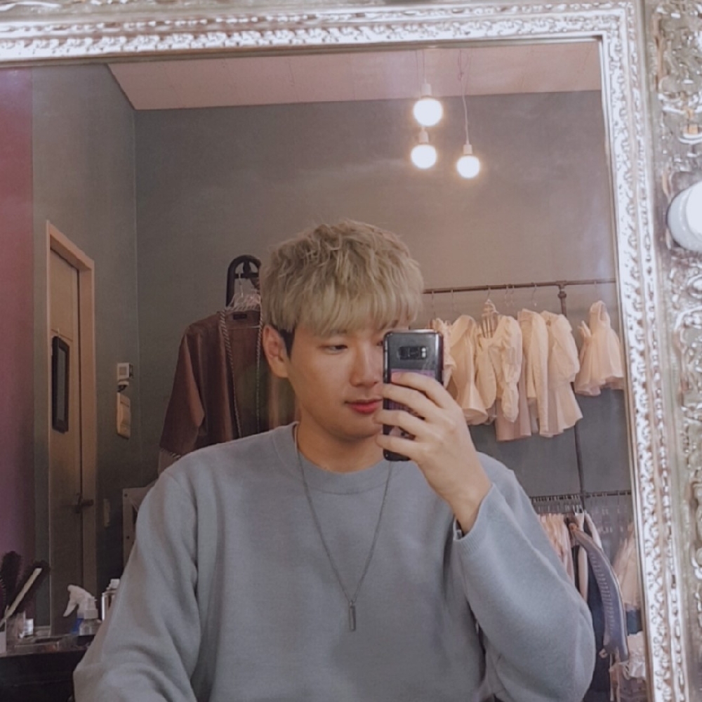 KREAM 프로필 이미지