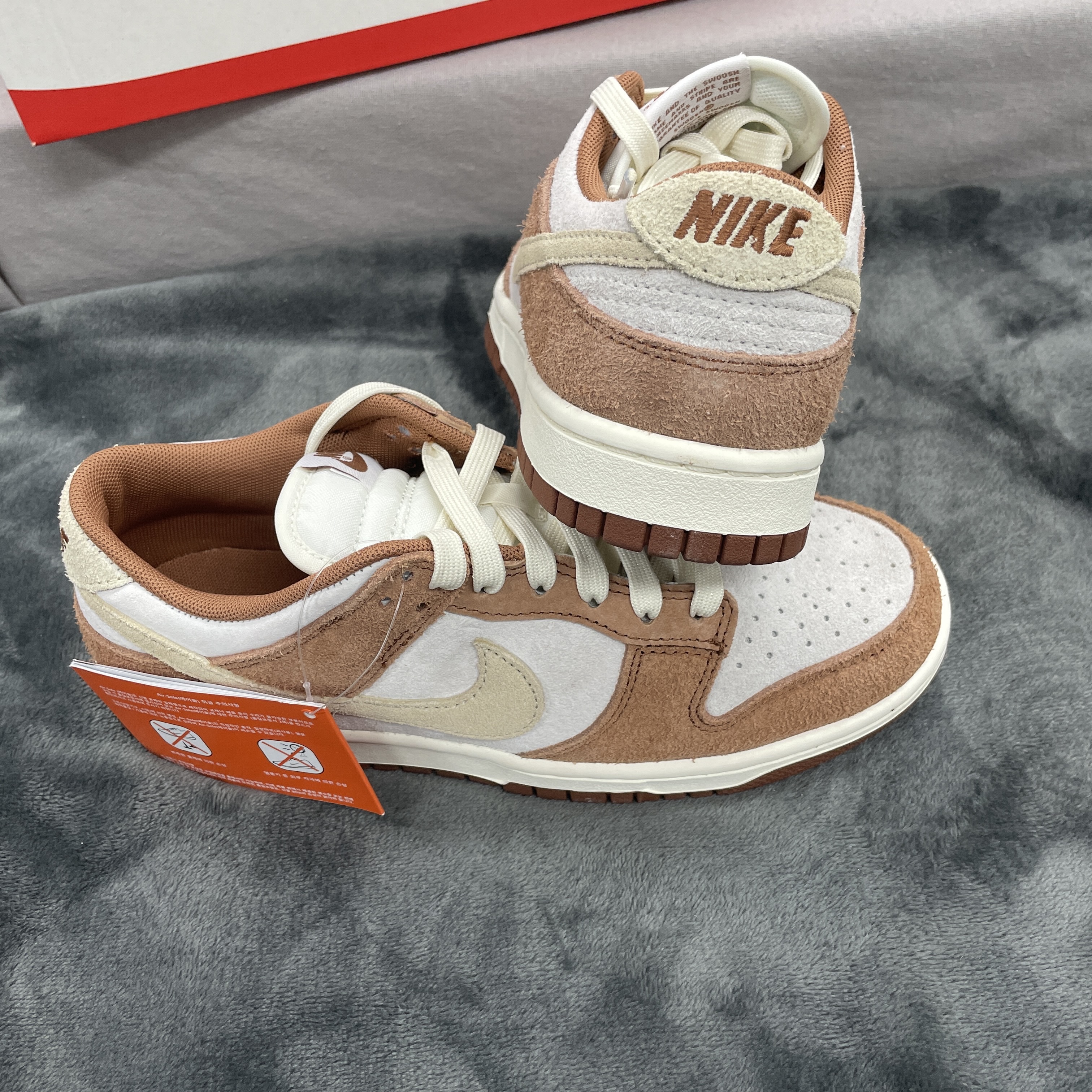 Nike Dunk Low Pro Premium Medium Curry 착용 스타일 - 4