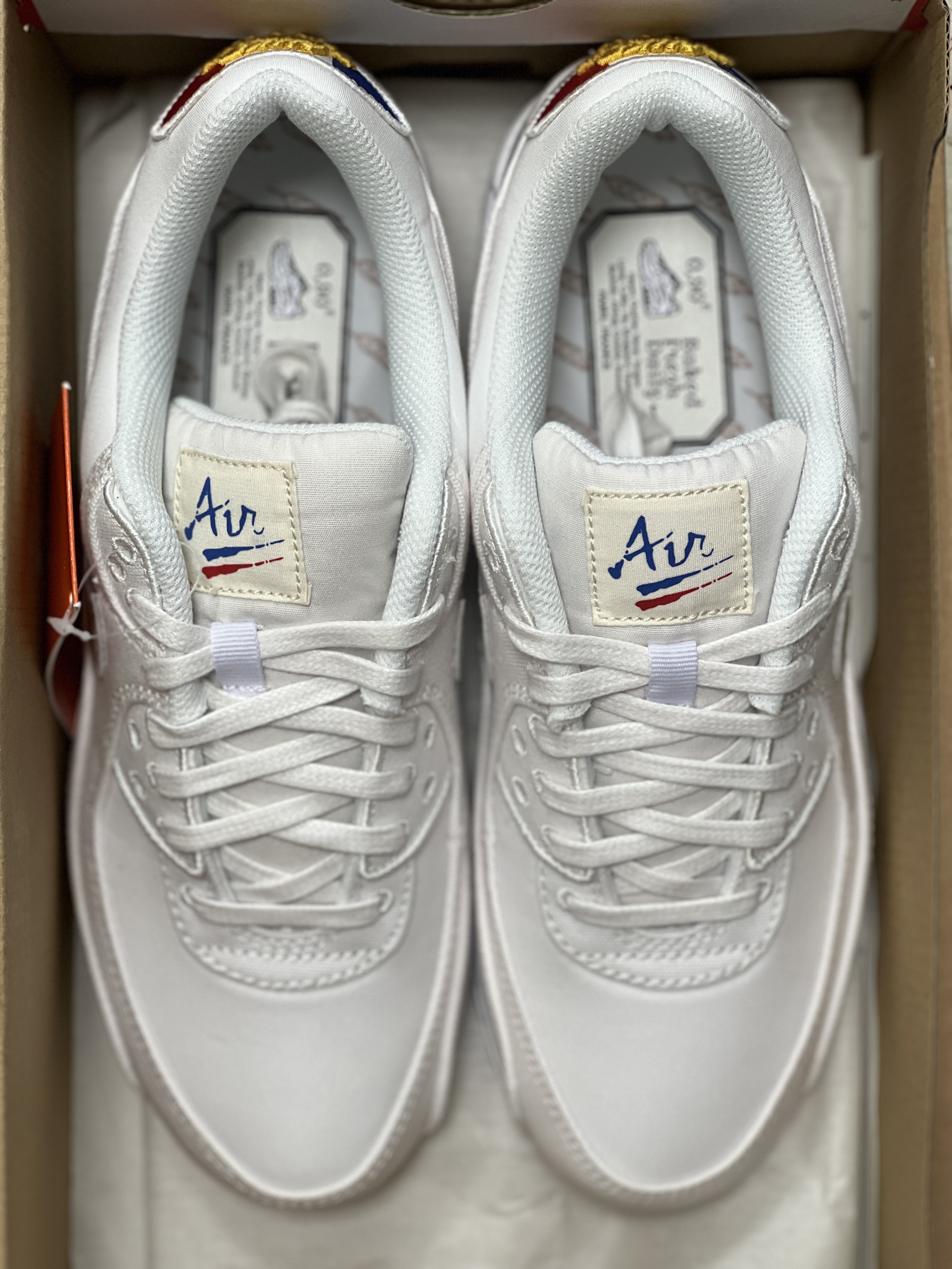 Nike Air Max 90 City Pack Paris 2020 착용 스타일