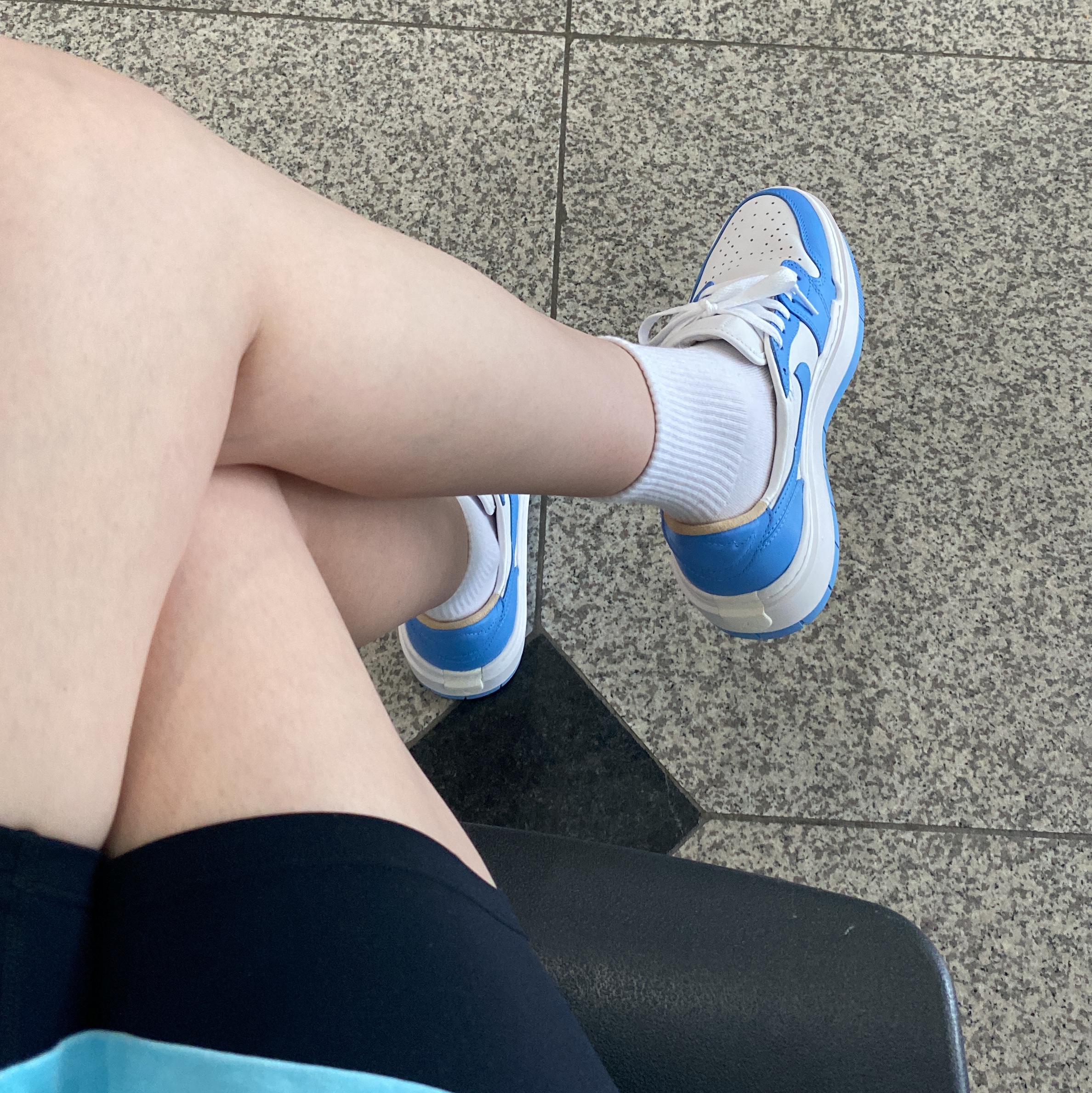 (W) Jordan 1 Elevate Low SE University Blue 착용 스타일