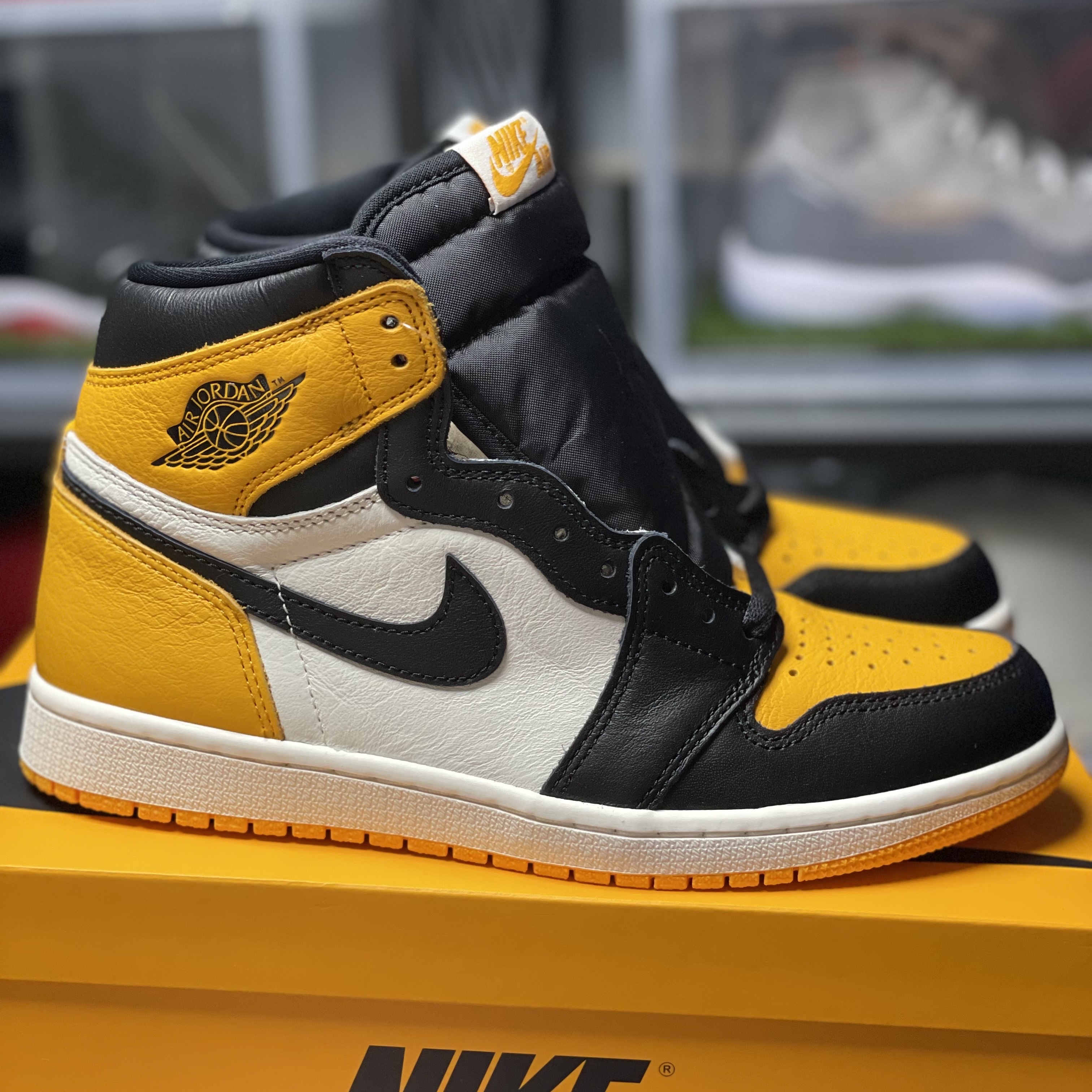 Jordan 1 Retro Low OG Black and Dark Powder Blue, Jordan 1 Retro High OG Taxi 착용 스타일 - 3