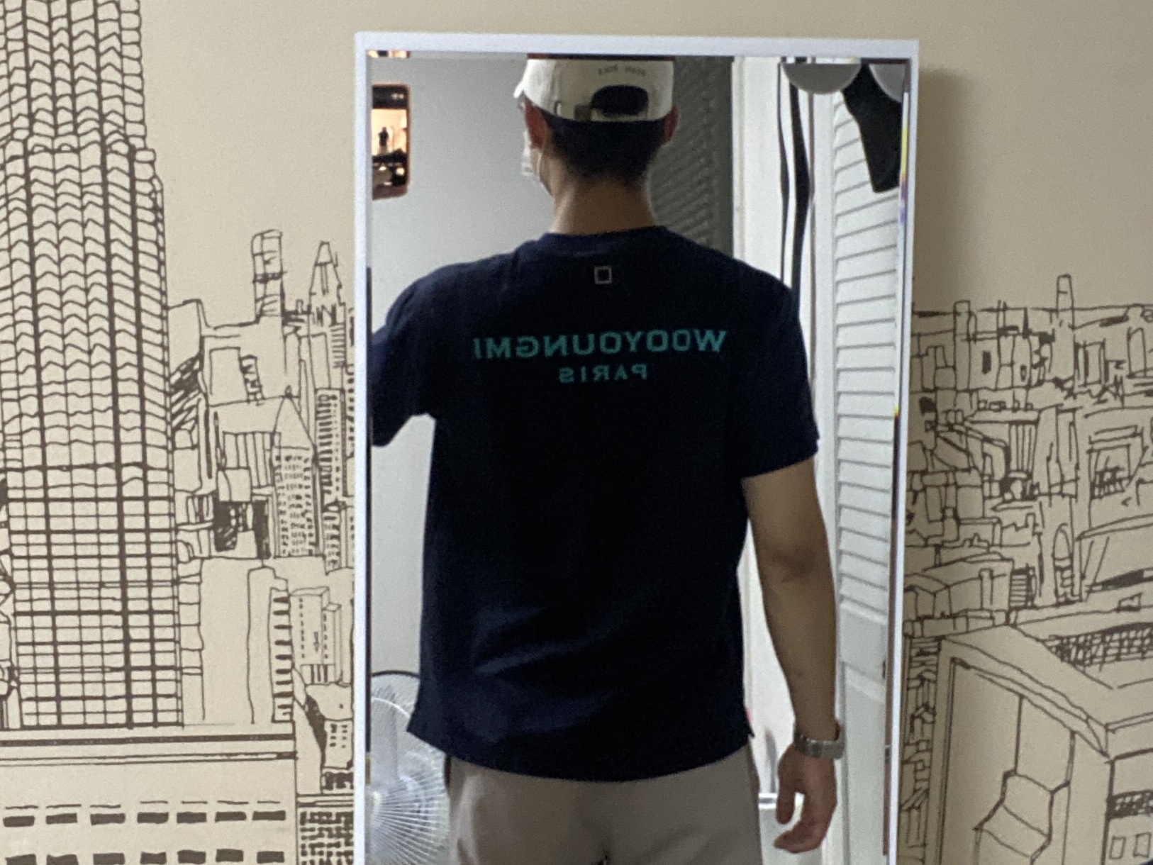 Wooyoungmi Turquoise Back Logo T-Shirt Navy - 22FW 착용 스타일