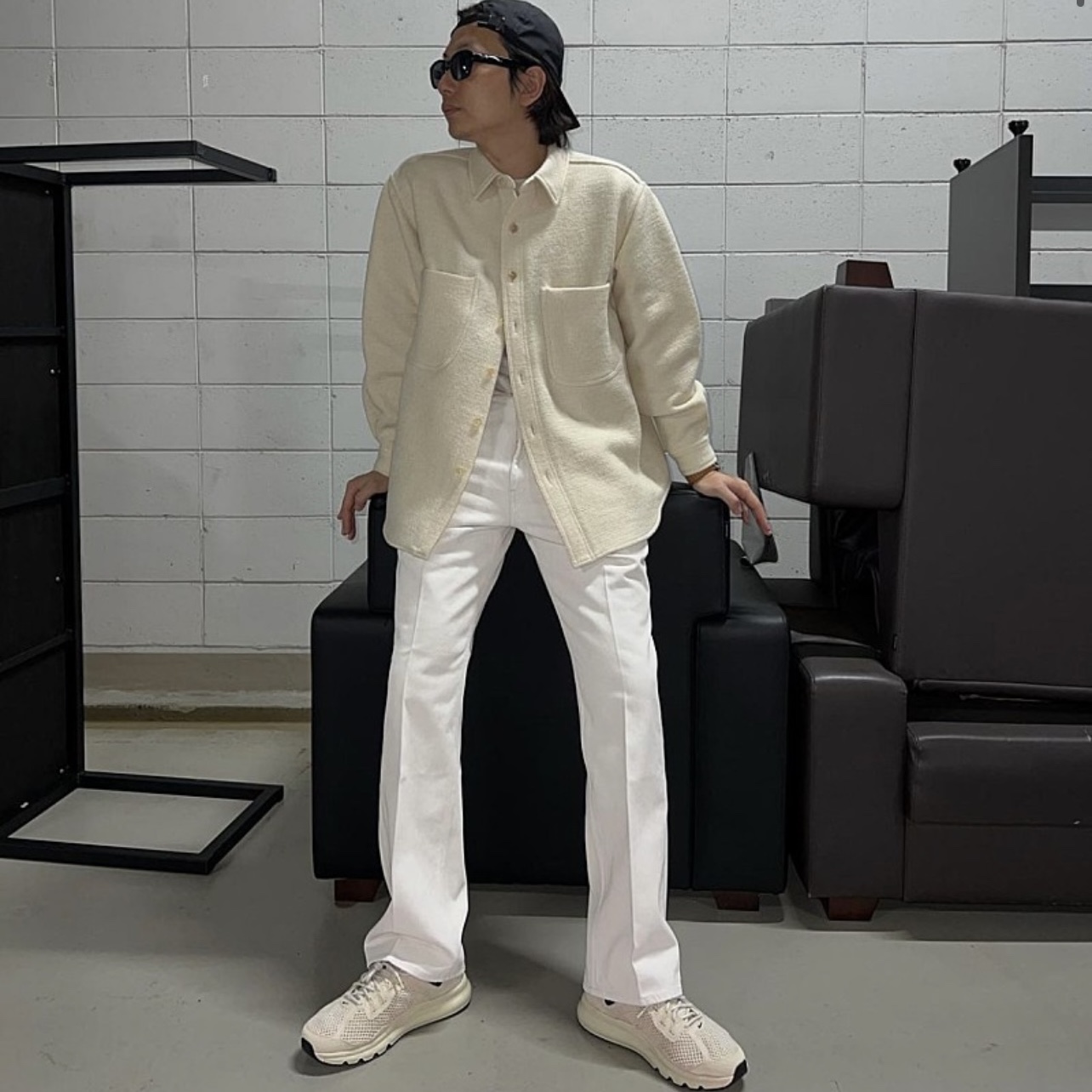 Nike x Stussy Air Max 2013 Fossil 착용 스타일 - 1