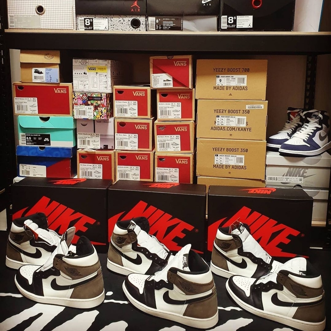 Jordan 1 Retro High OG Black Mocha 착용 스타일