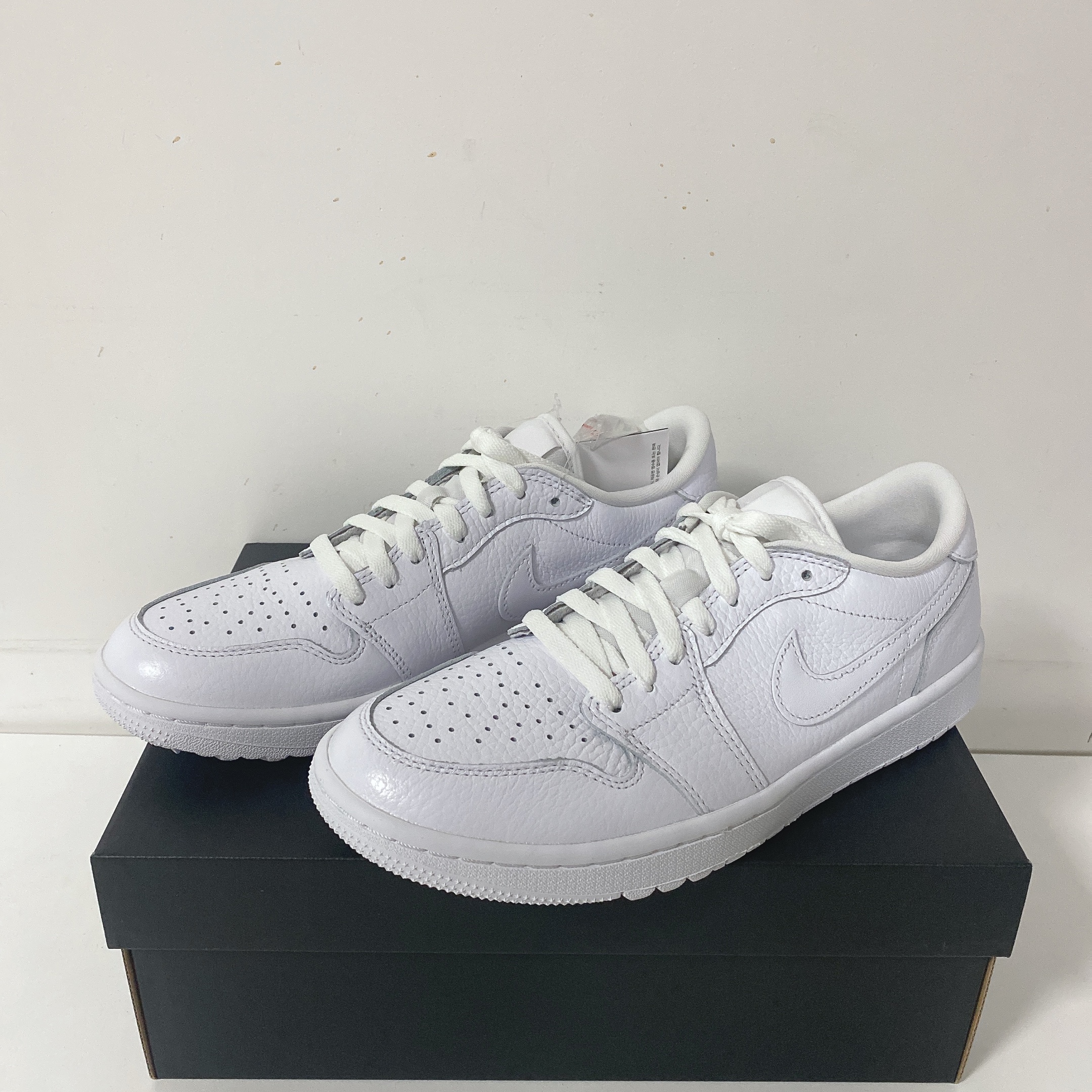Jordan 1 Low Golf Triple White 착용 스타일