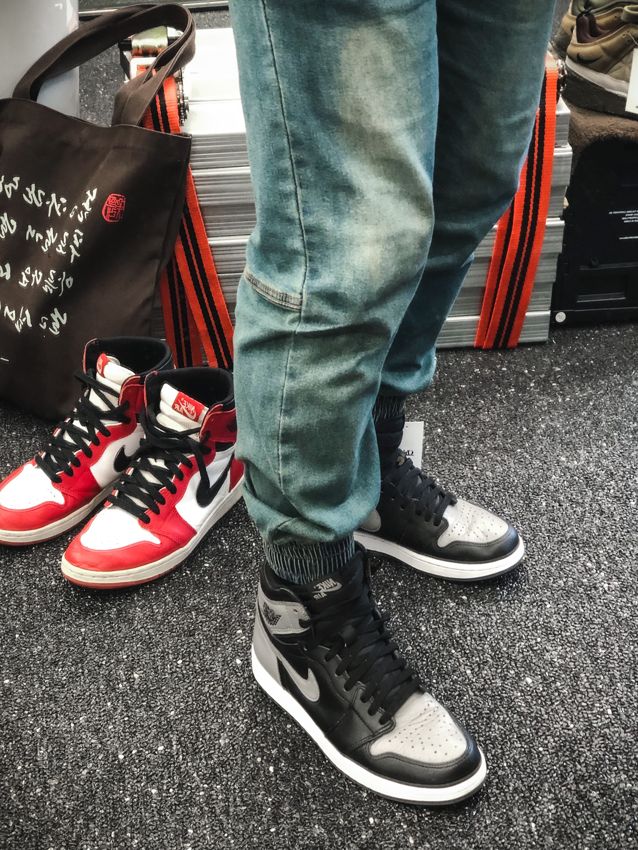 Jordan 1 Retro High OG Shadow 2018, Jordan 1 Retro Chicago 1994 착용 스타일
