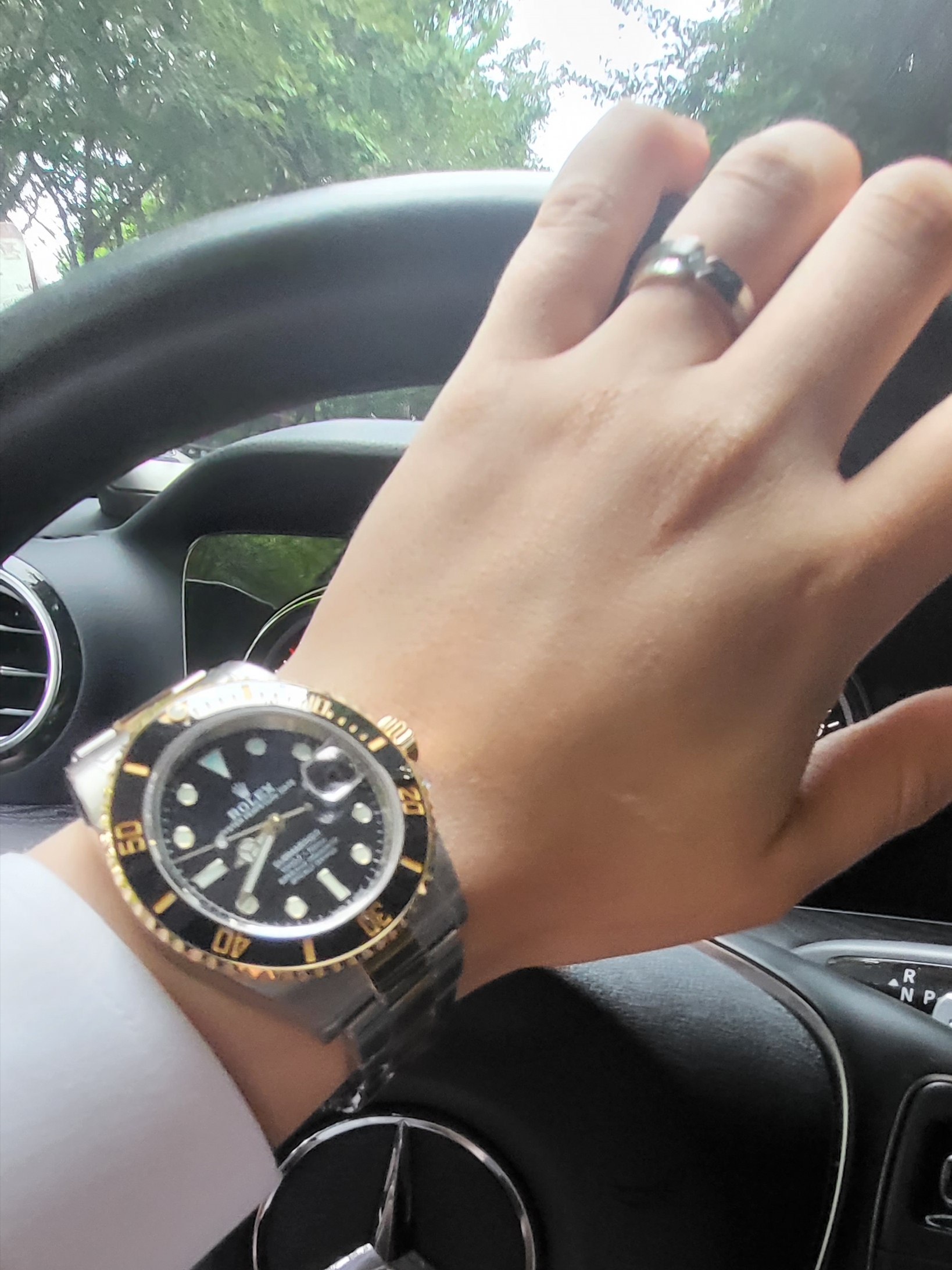 Rolex Submariner Date 41mm 126613LN Black Oyster 착용 스타일