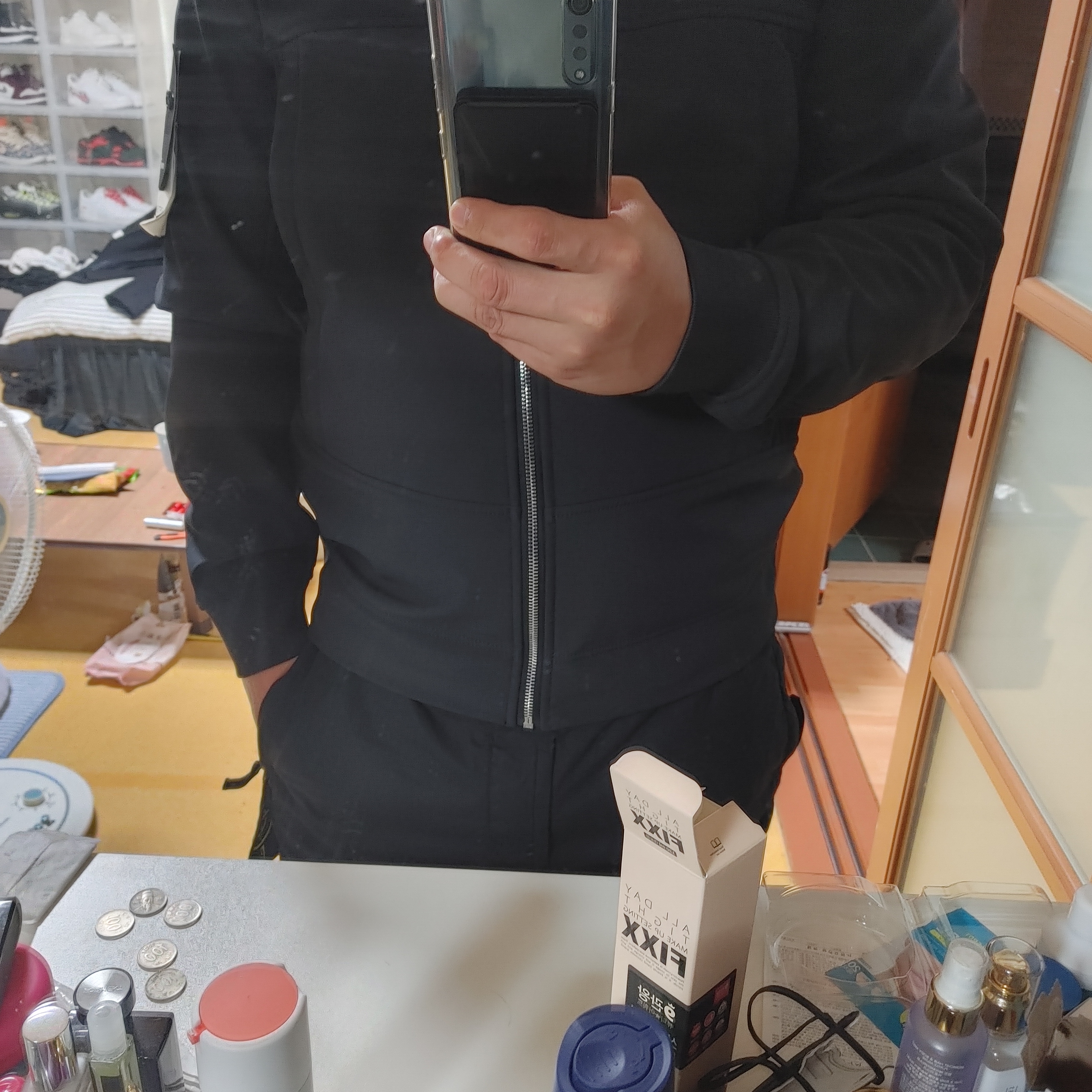 Stone Island Q0122 Soft Shell-R_E.Dye Technology Jacket Black - 21FW 착용 스타일 - 1