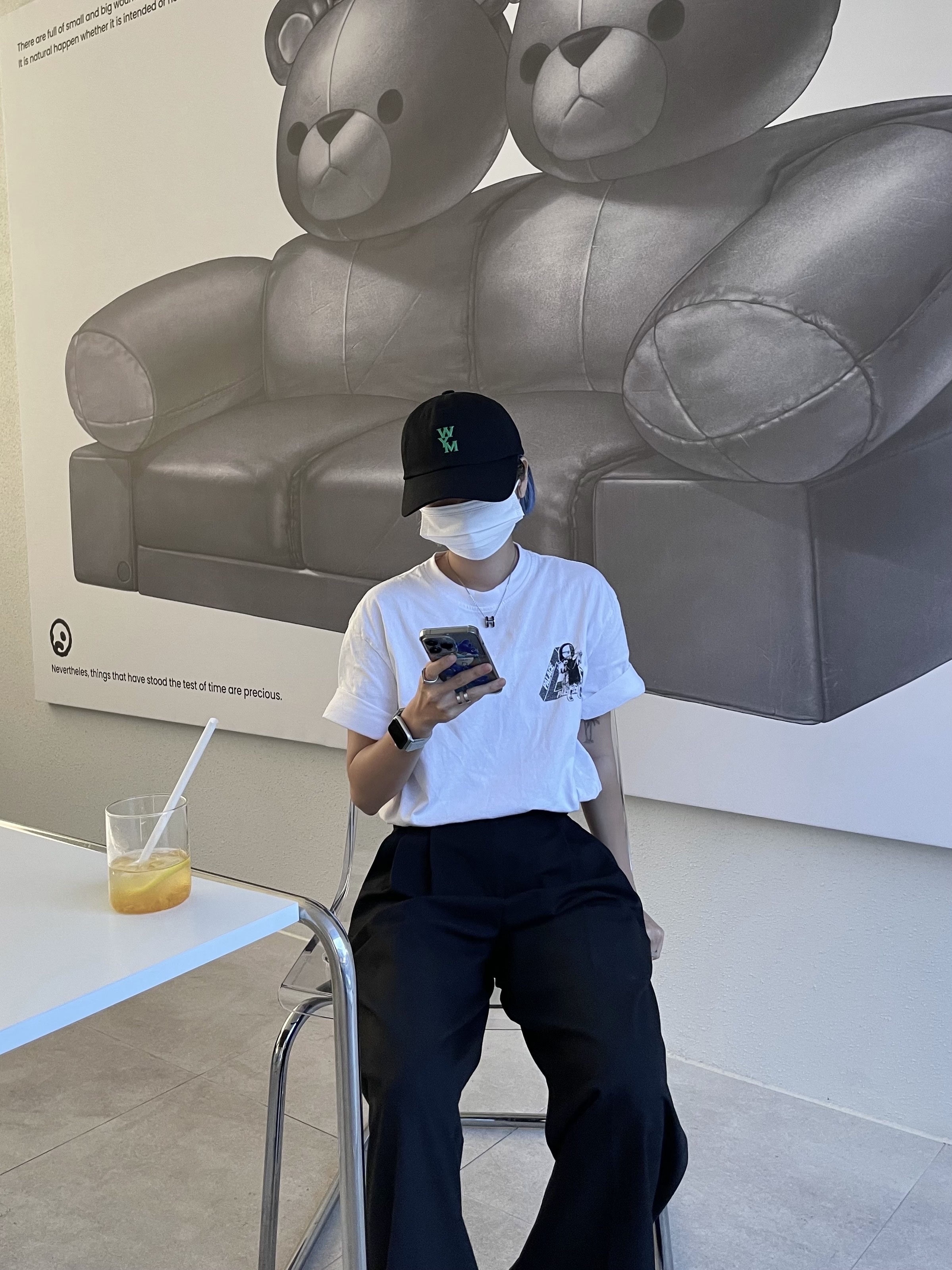 Wooyoungmi Green Logo Ball Cap Black - 22SS, Palace U Figure T-Shirt White - 19FW 착용 스타일 - 2
