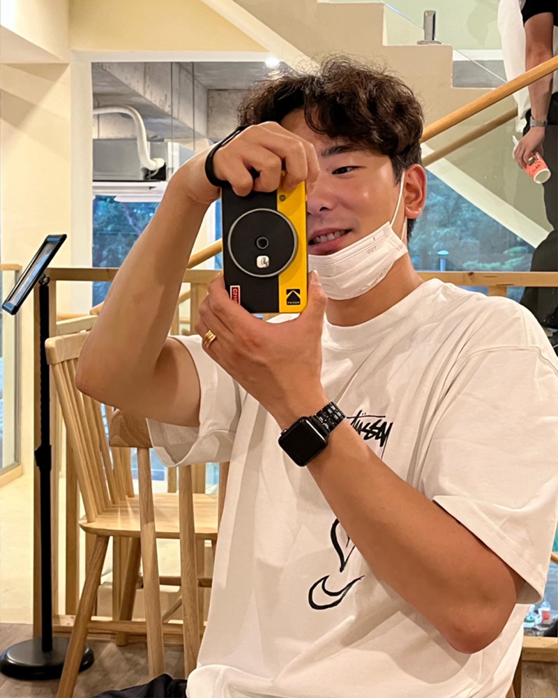 KREAM 프로필 이미지