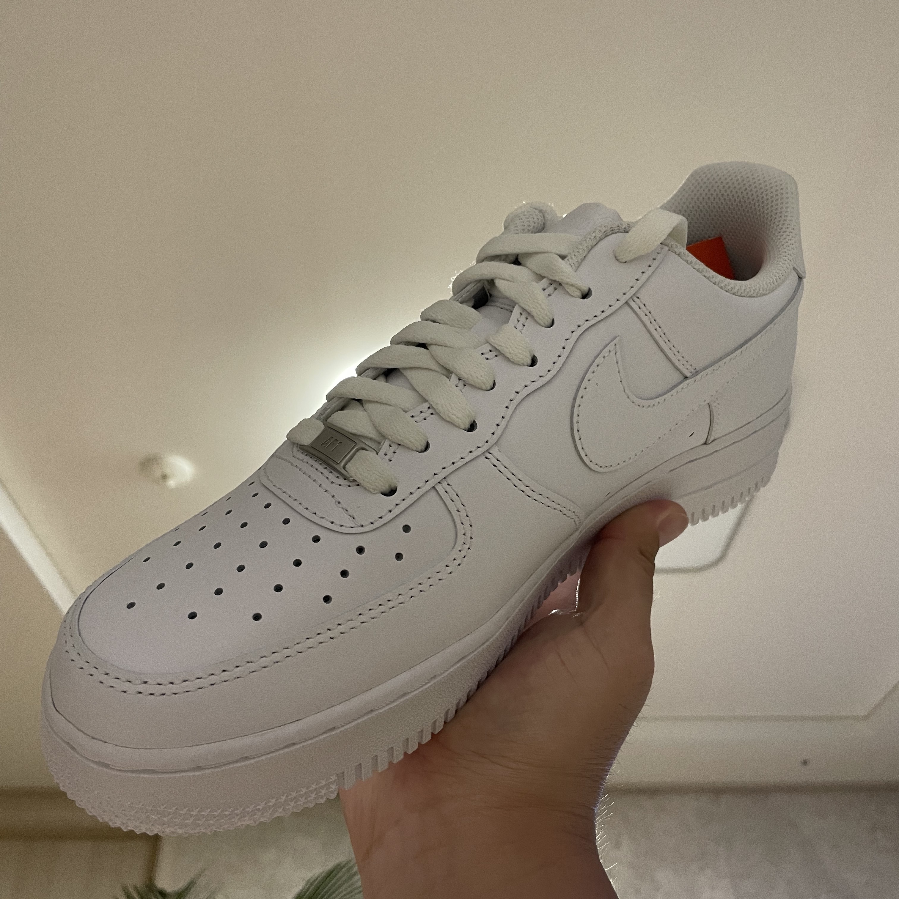 Nike Air Force 1 '07 Low White 착용 스타일
