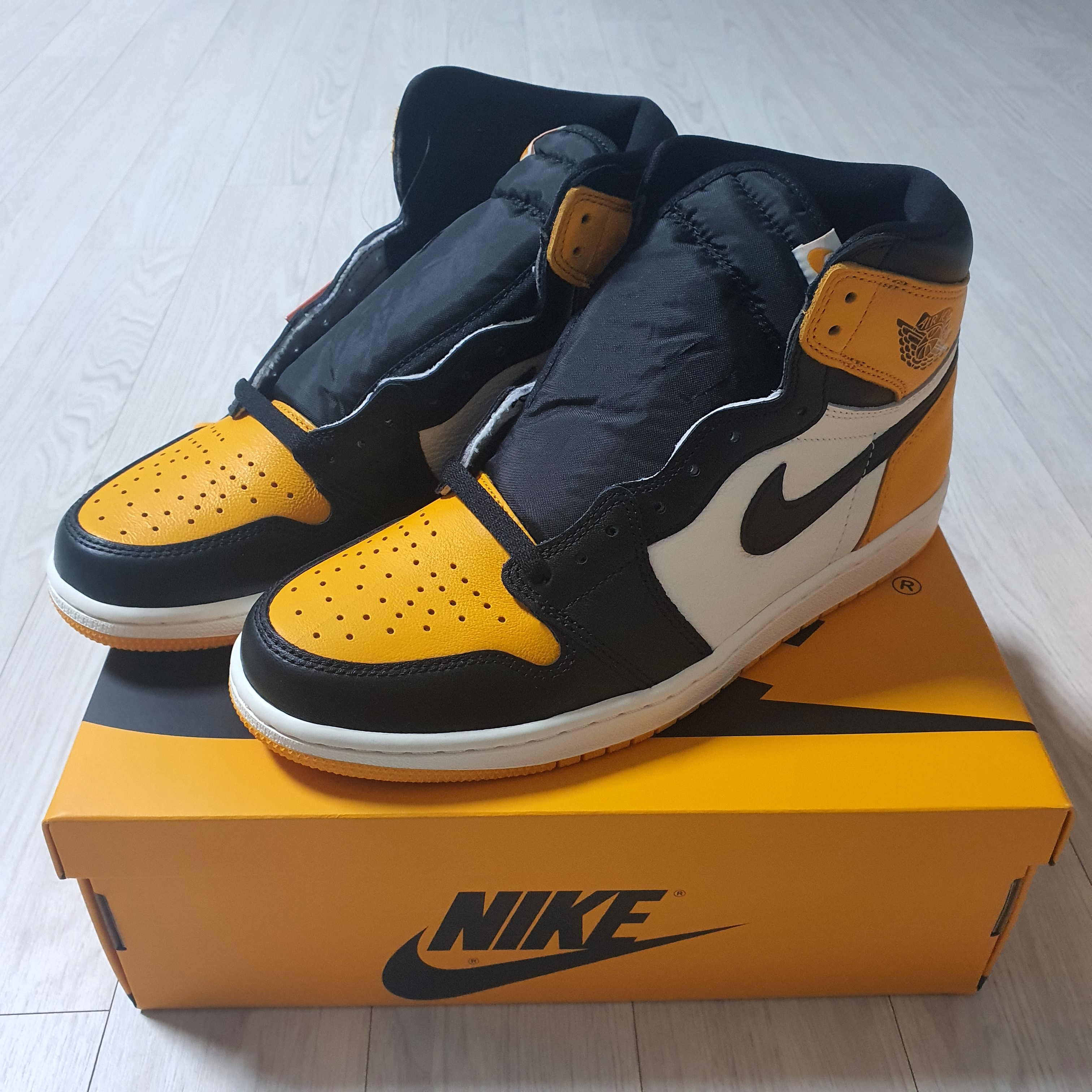 Jordan 1 Retro High OG Taxi 착용 스타일