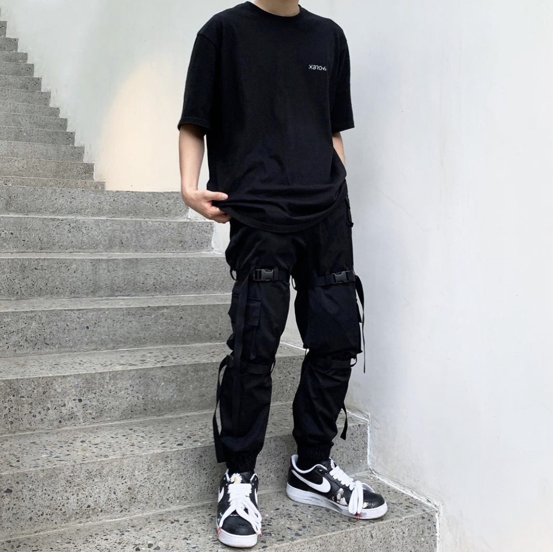 Nike x Peaceminusone Air Force 1 Low Para-Noise 착용 스타일