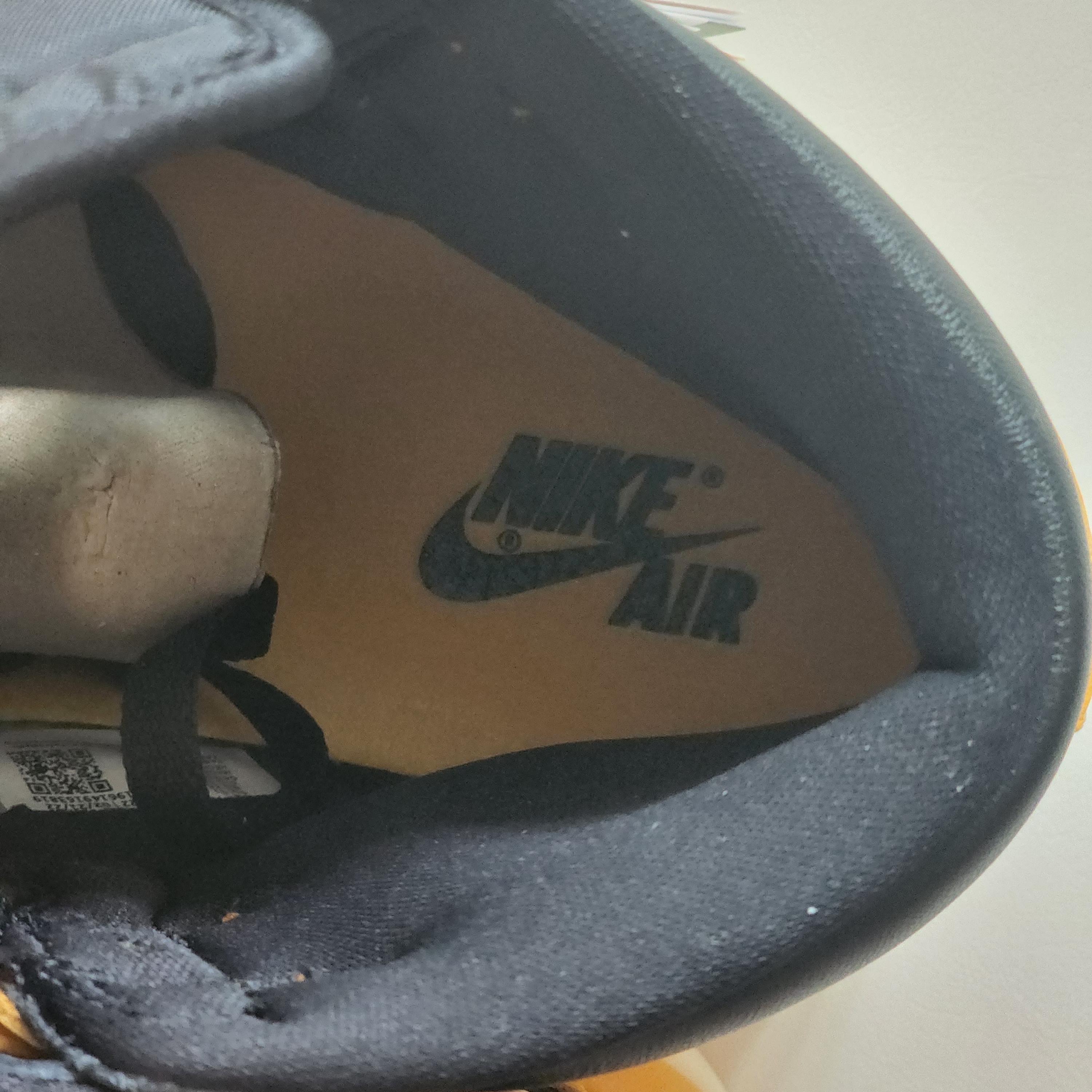 Jordan 1 Retro High OG Taxi 착용 스타일 - 3