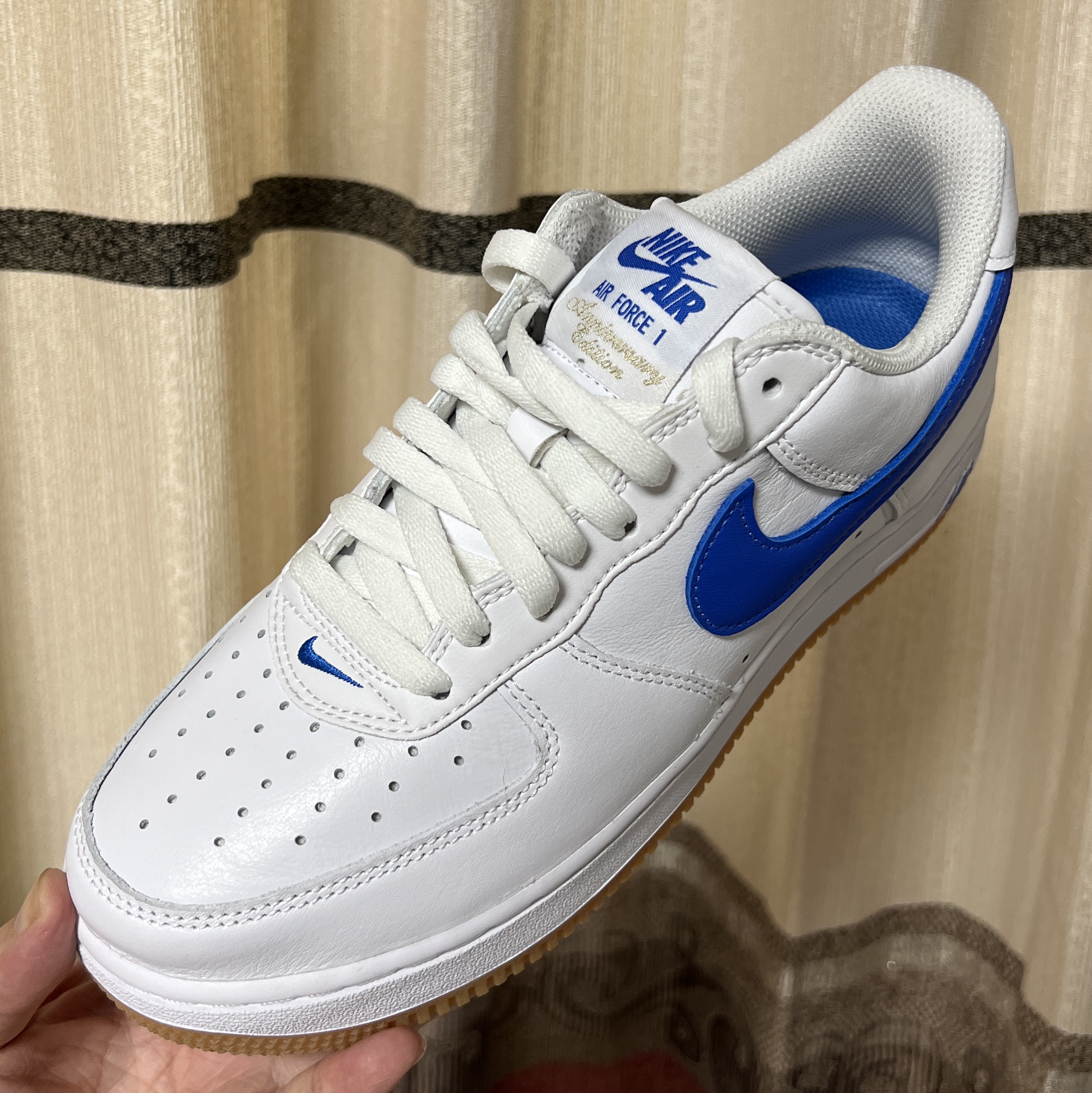 Nike Air Force 1 Low Retro Color of the Month Varsity Royal 착용 스타일 - 1