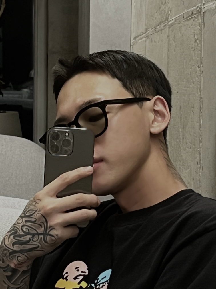 KREAM 프로필 이미지