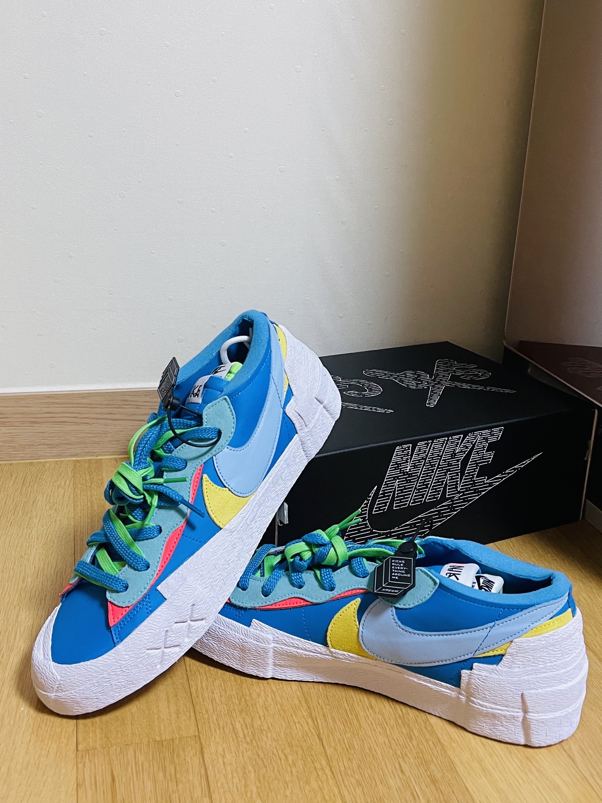 Nike x Sacai x Kaws Blazer Low Neptune Blue 착용 스타일