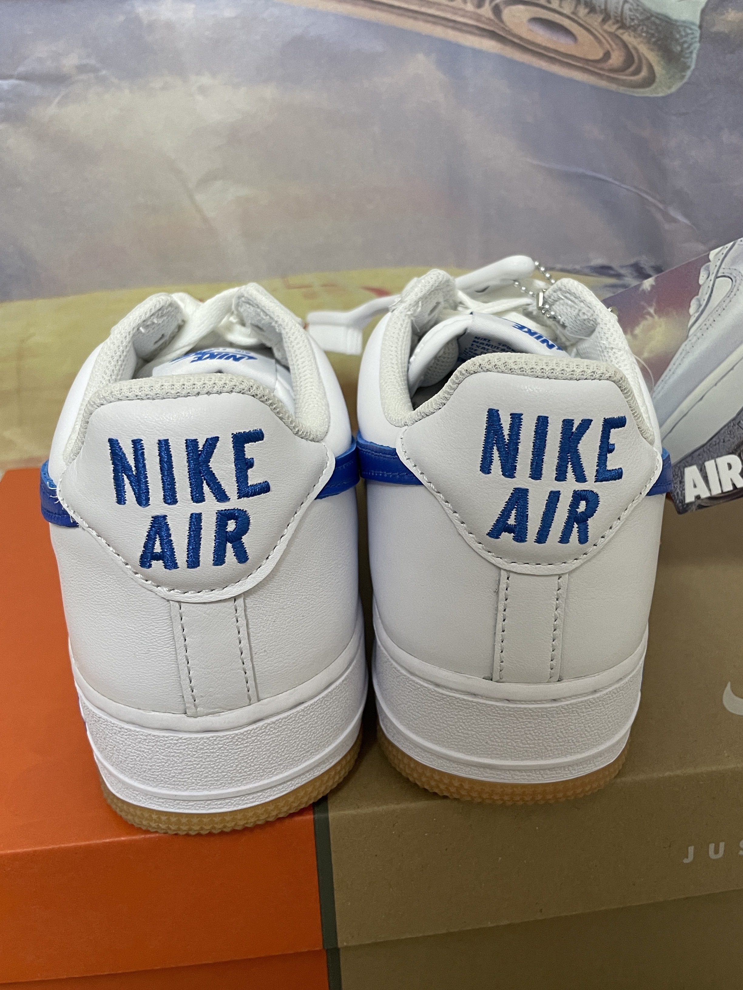 Nike Air Force 1 Low Retro Color of the Month Varsity Royal 착용 스타일 - 2