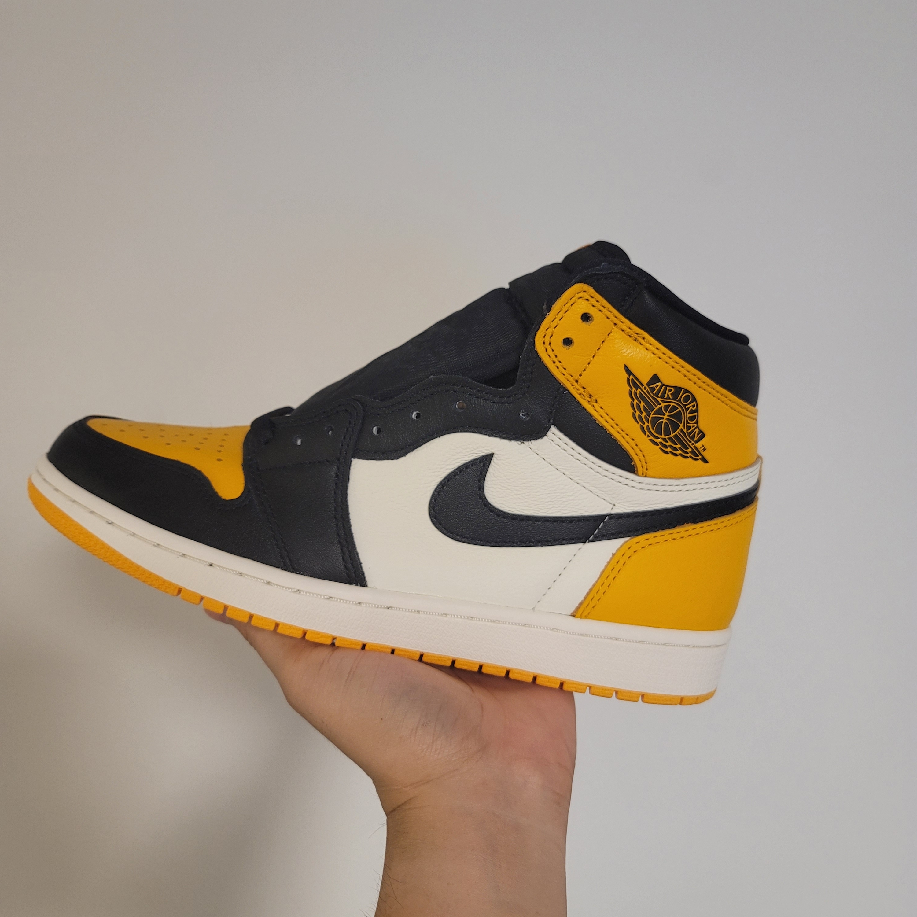 Jordan 1 Retro High OG Taxi, (GS) Jordan 1 Retro High OG Taxi 착용 스타일 - 3