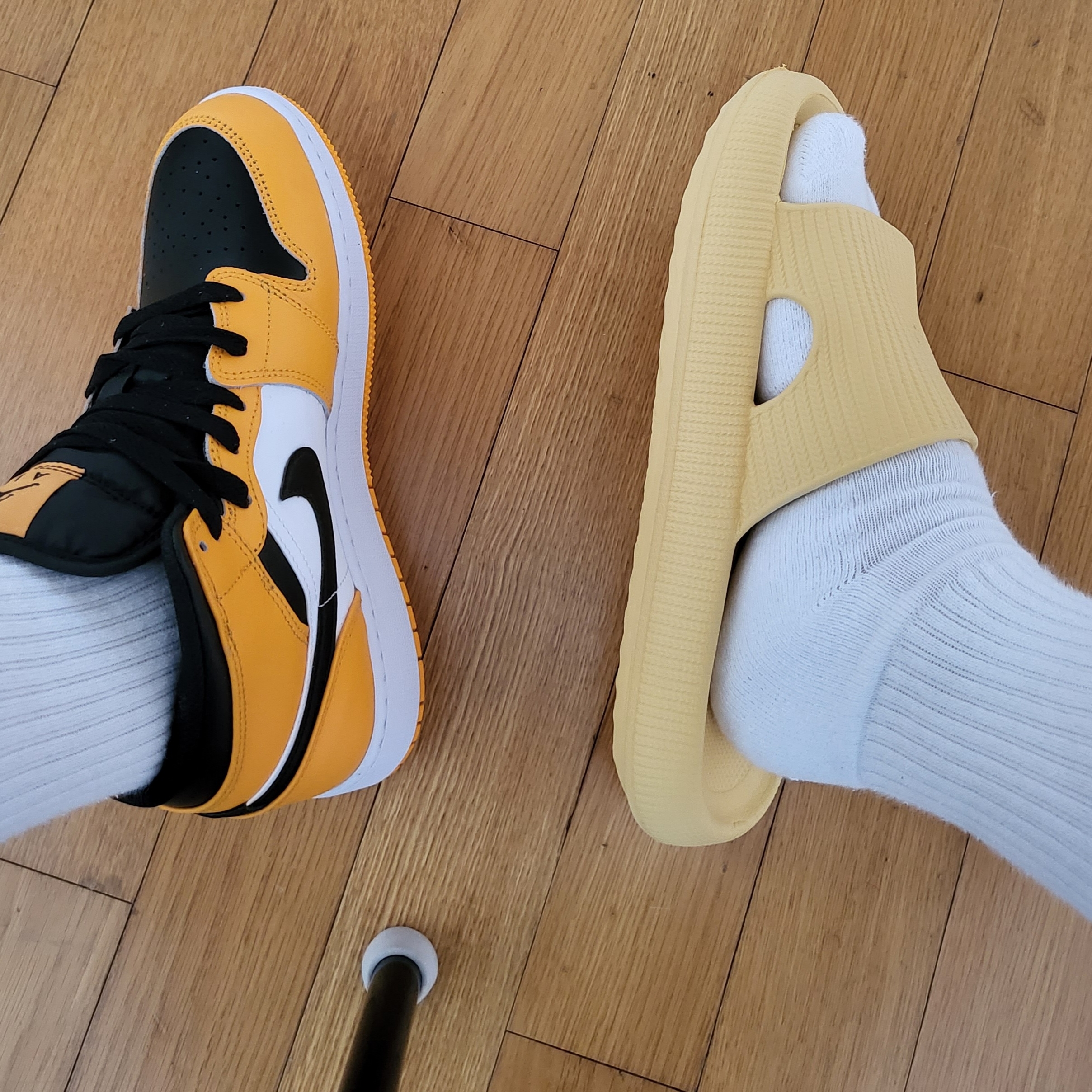 (GS) Jordan 1 Mid Taxi 착용 스타일 - 2