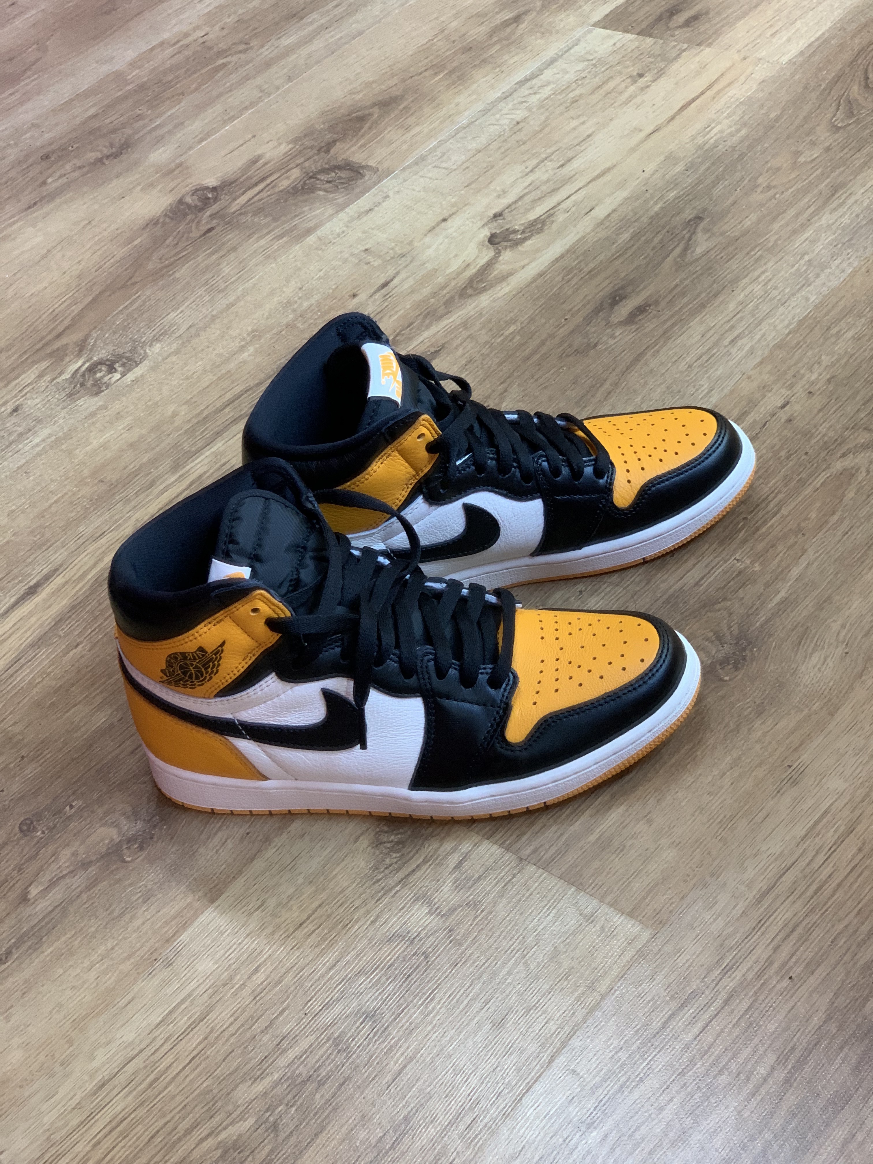 Jordan 1 Retro High OG Taxi 착용 스타일 - 3