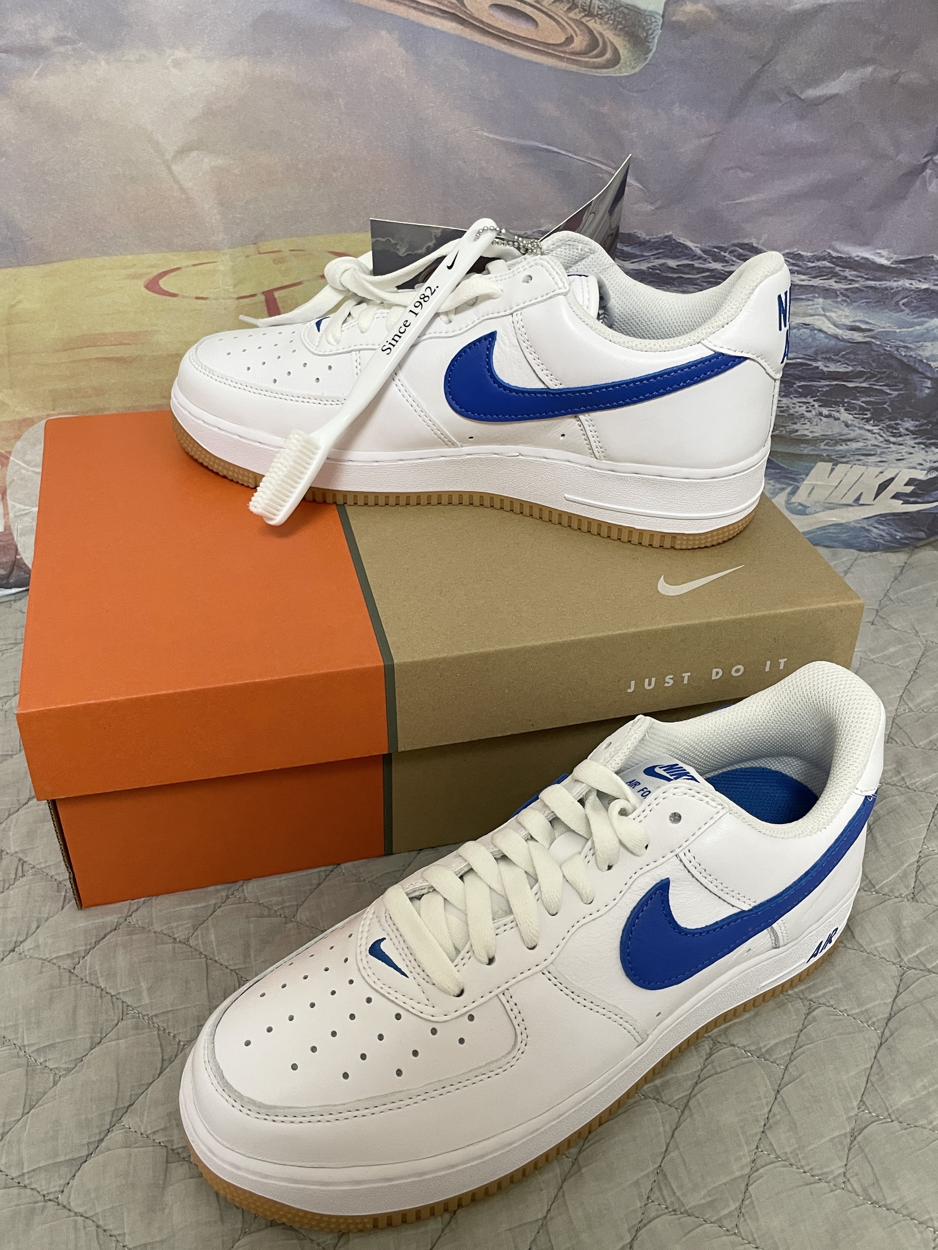 Nike Air Force 1 Low Retro Color of the Month Varsity Royal 착용 스타일 - 1
