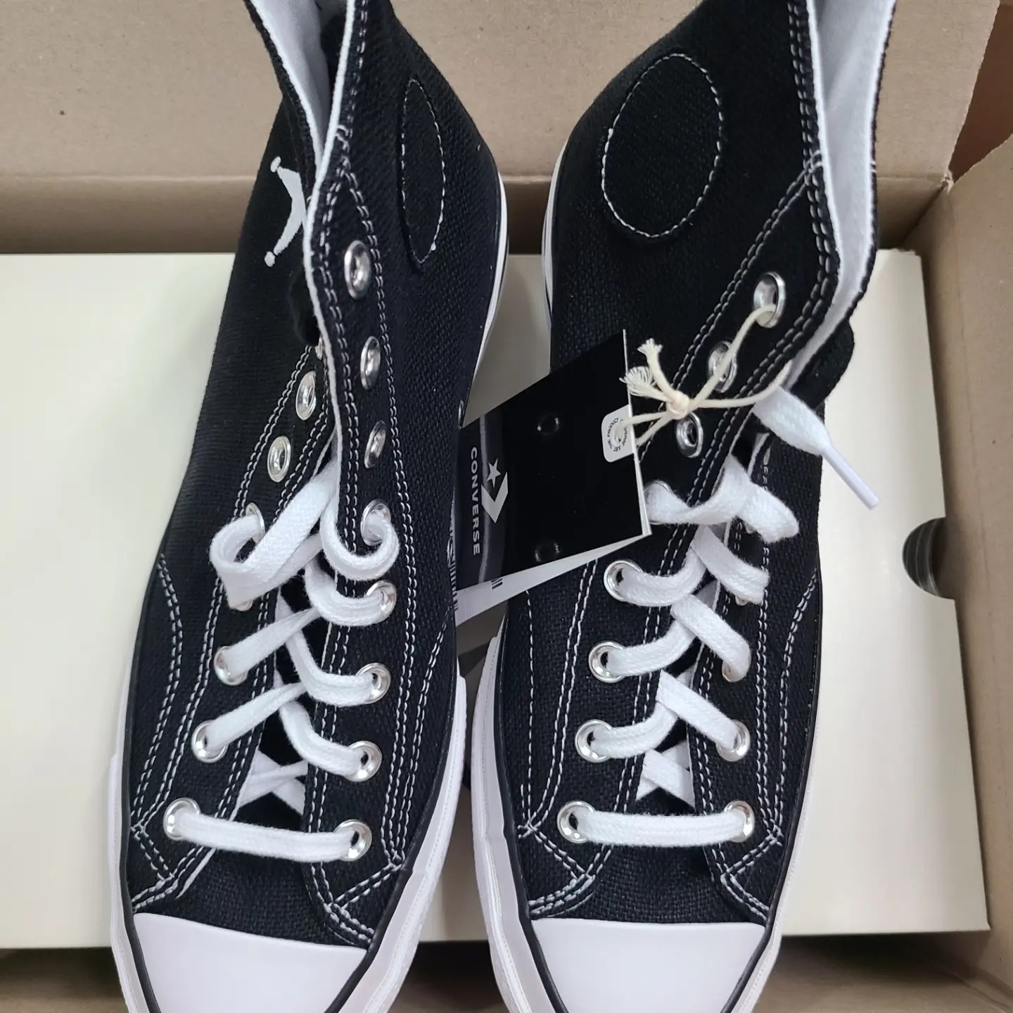 Converse x Stussy Chuck 70 High Black 착용 스타일 - 2
