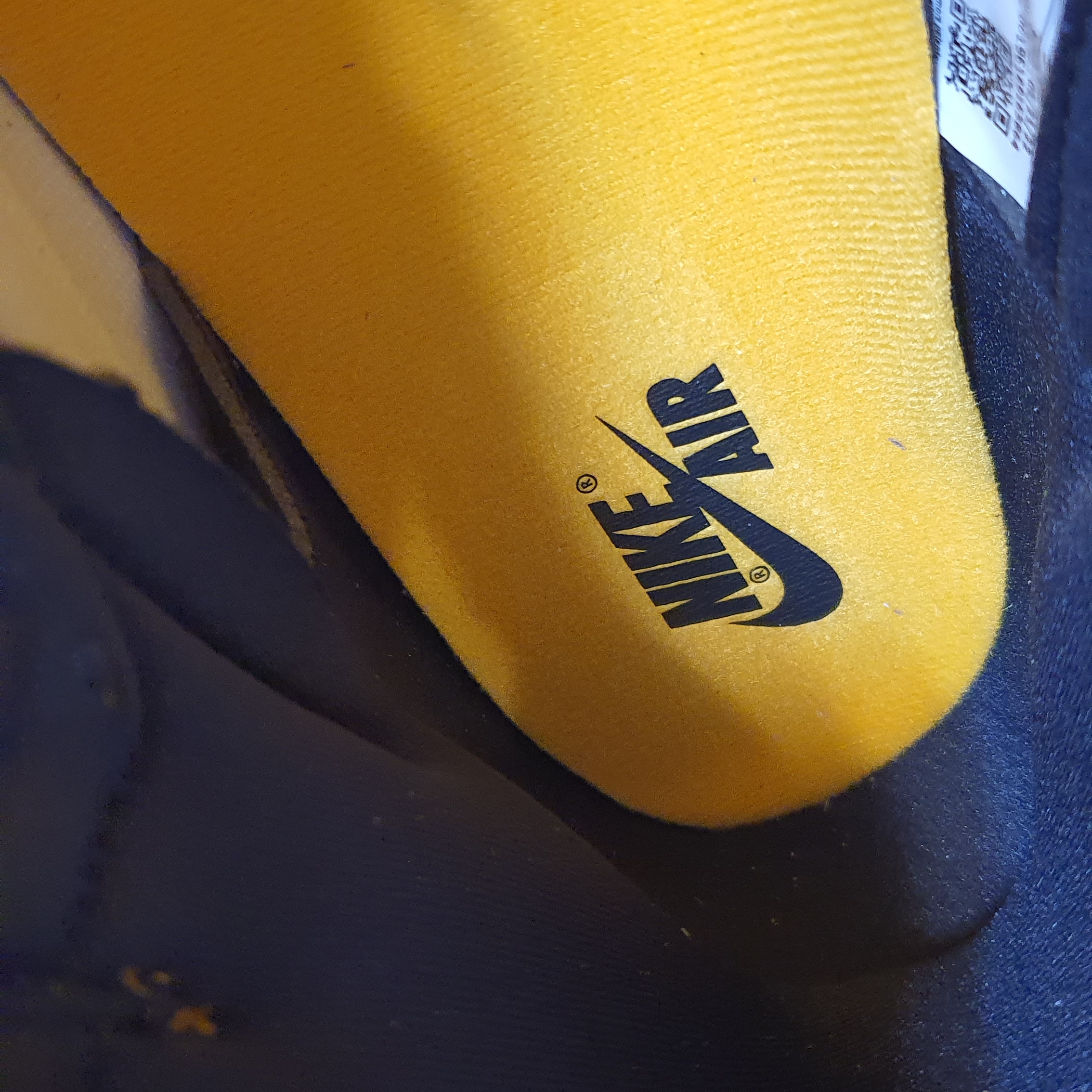 Jordan 1 Retro High OG Taxi 착용 스타일