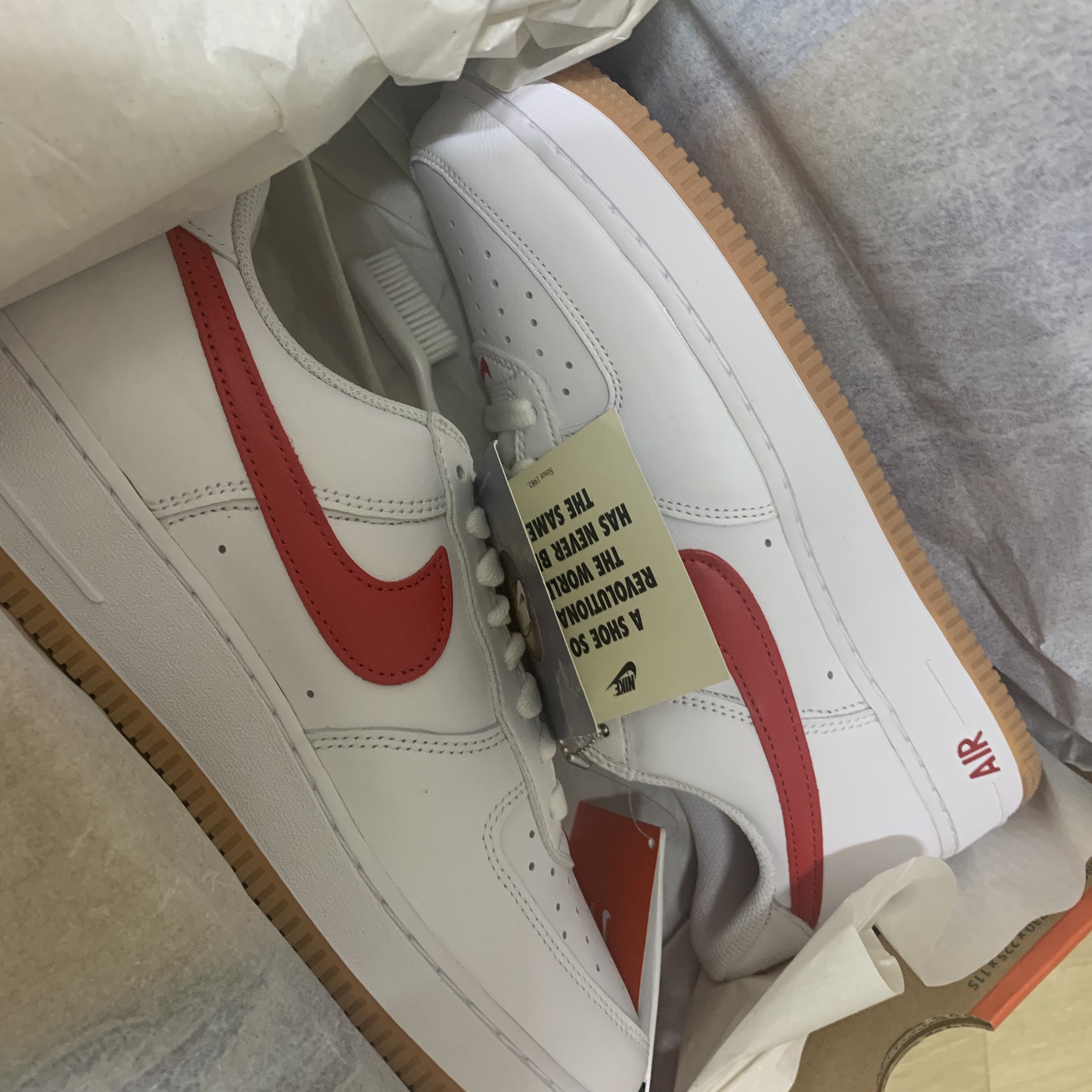 Nike Air Force 1 Low Retro Color of the Month Varsity Royal, Nike Air Force 1 Low Retro Color of the Month University Red 착용 스타일 - 2