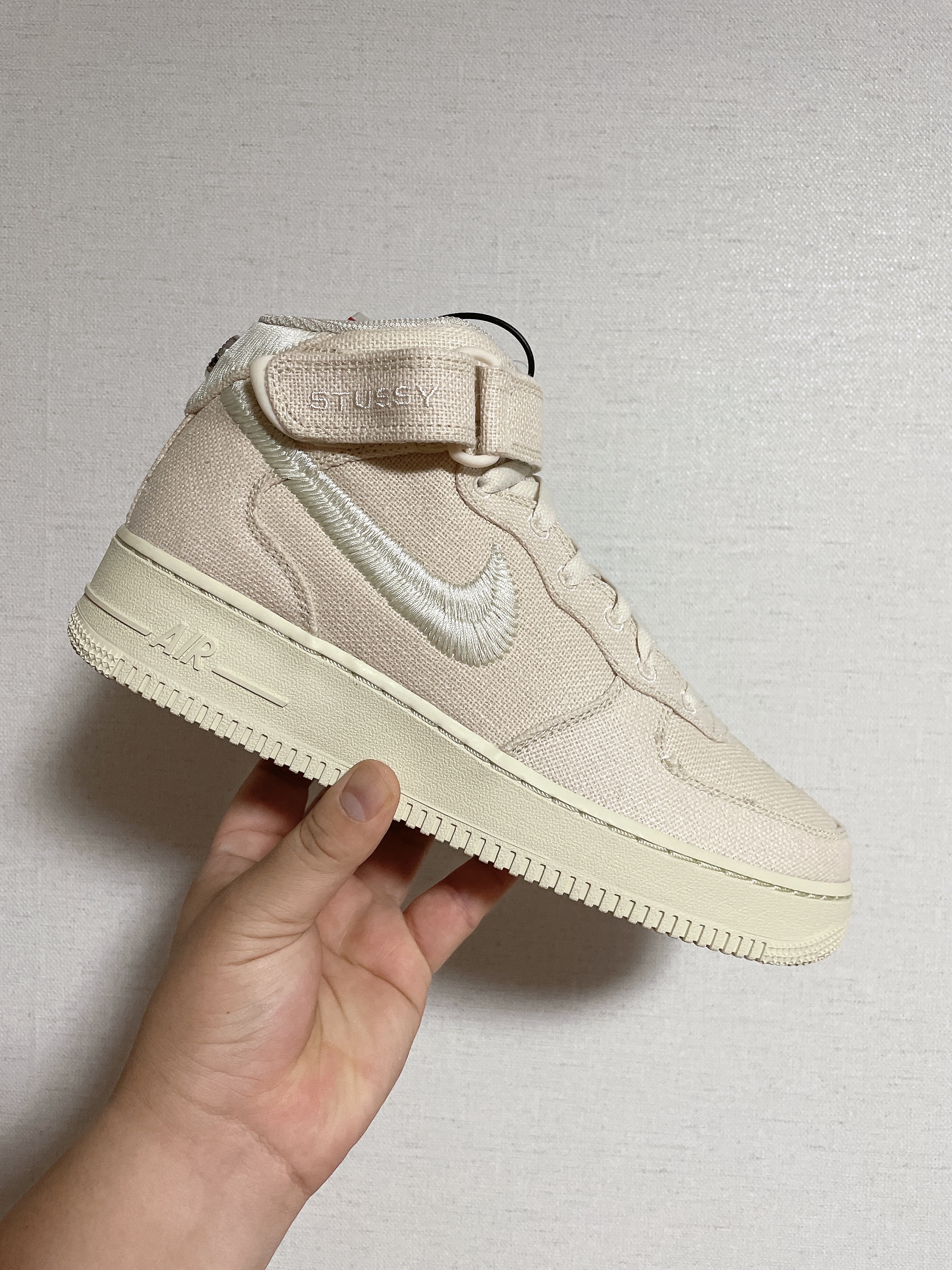 Nike x Stussy Air Force 1 '07 Mid SP Fossil 착용 스타일