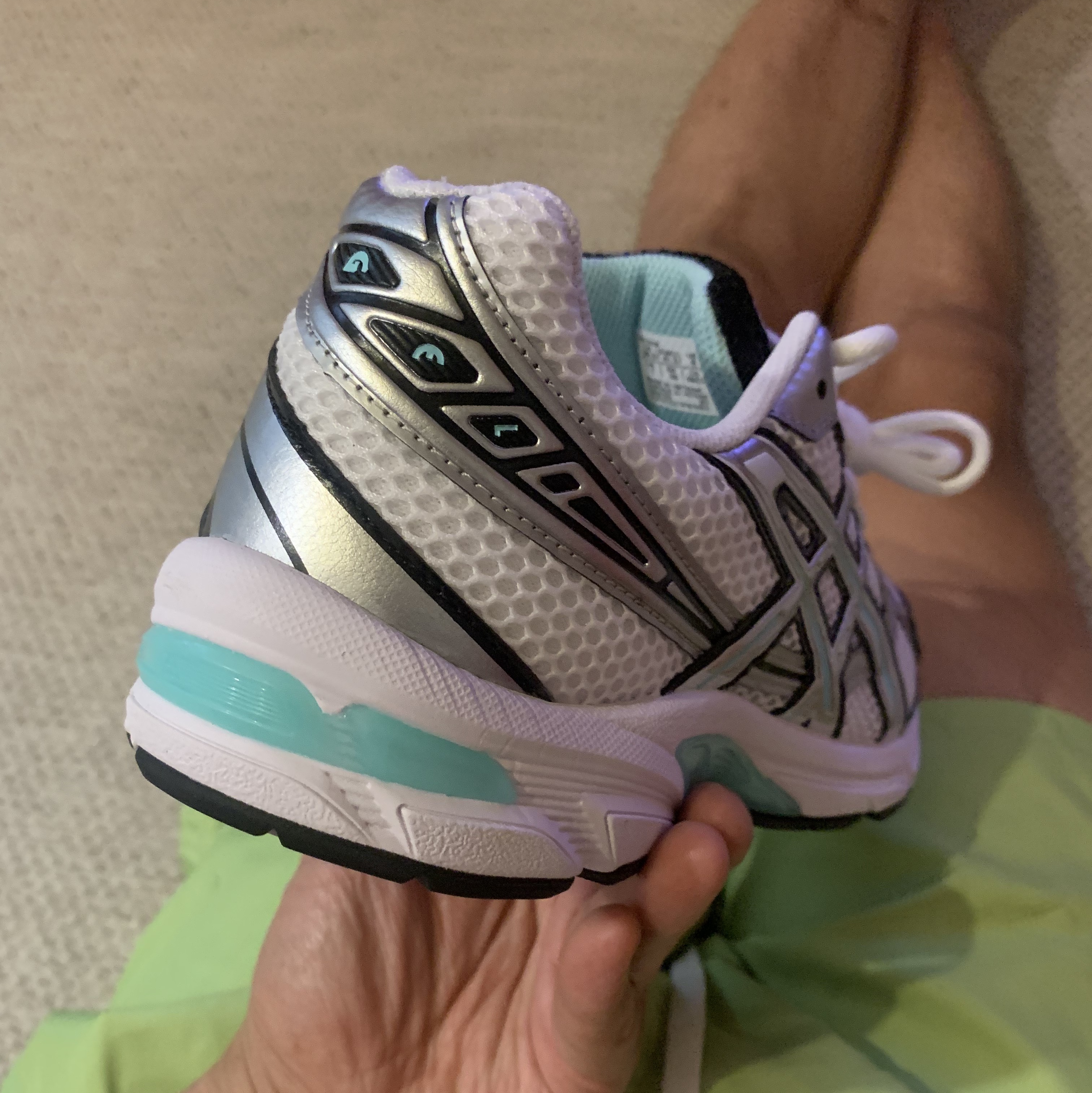 Asics Gel-1130 White Pure Silver 착용 스타일 - 4