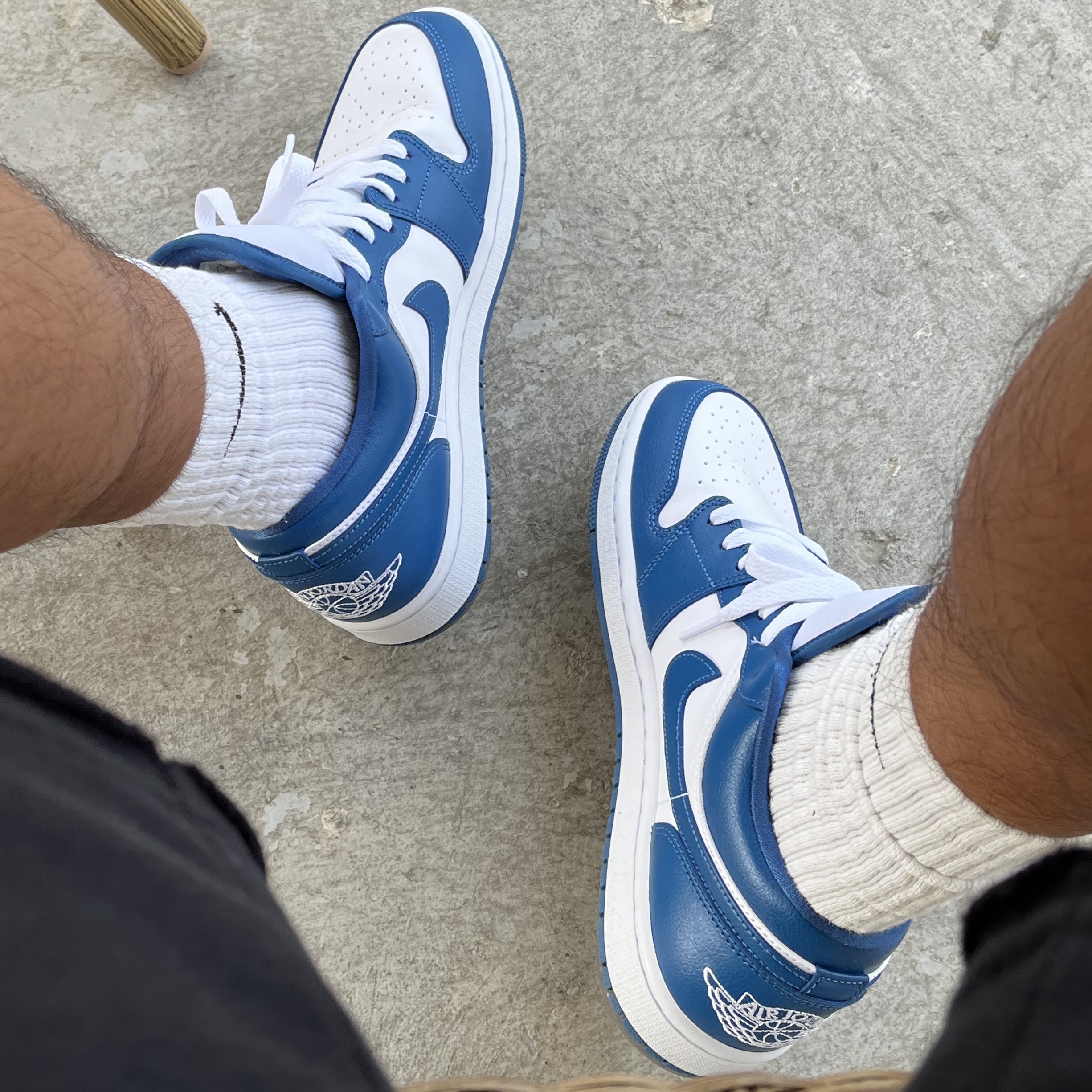 (W) Jordan 1 Low White Dark Marina Blue 착용 스타일