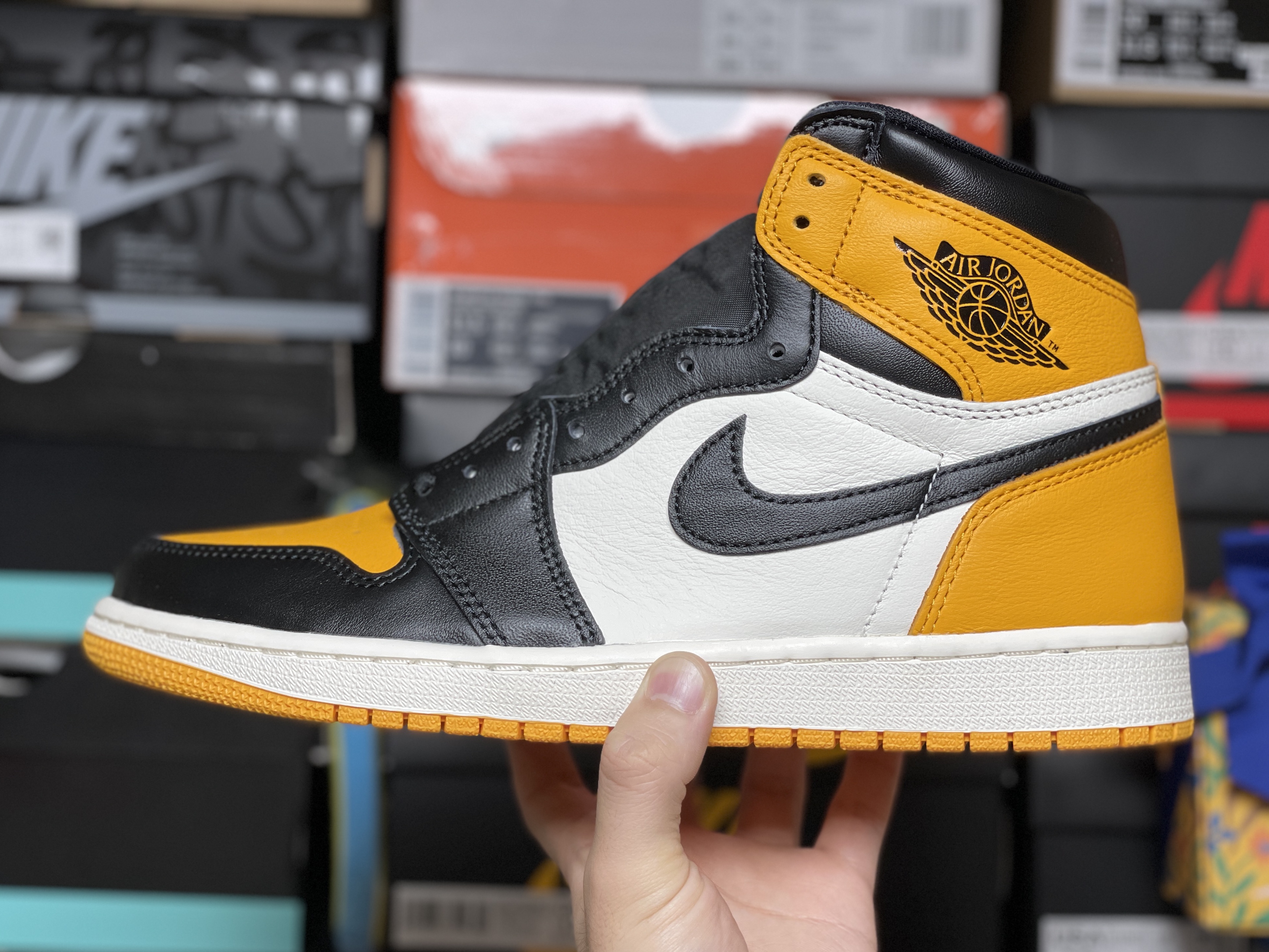 Jordan 1 Retro High OG Taxi 착용 스타일
