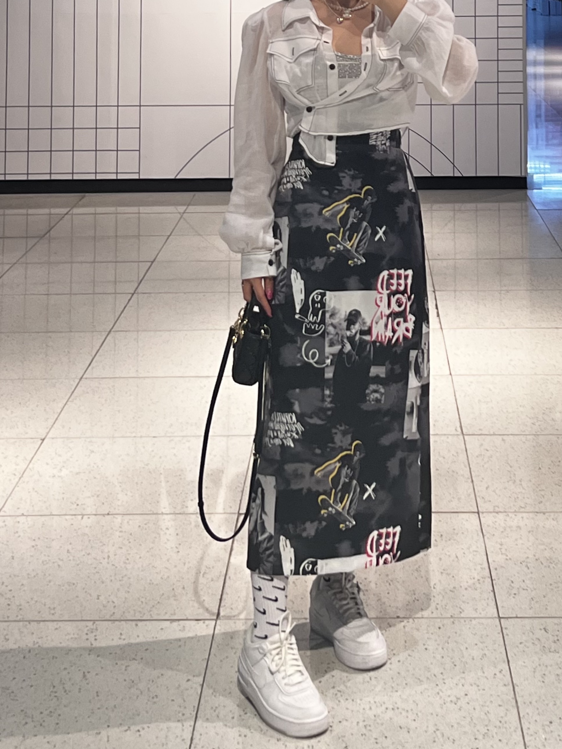 (W) Nike Air Force 1 Shadow Triple White, Dior Micro Lady Bag Cannage Lambskin Black Gold 착용 스타일 - 3