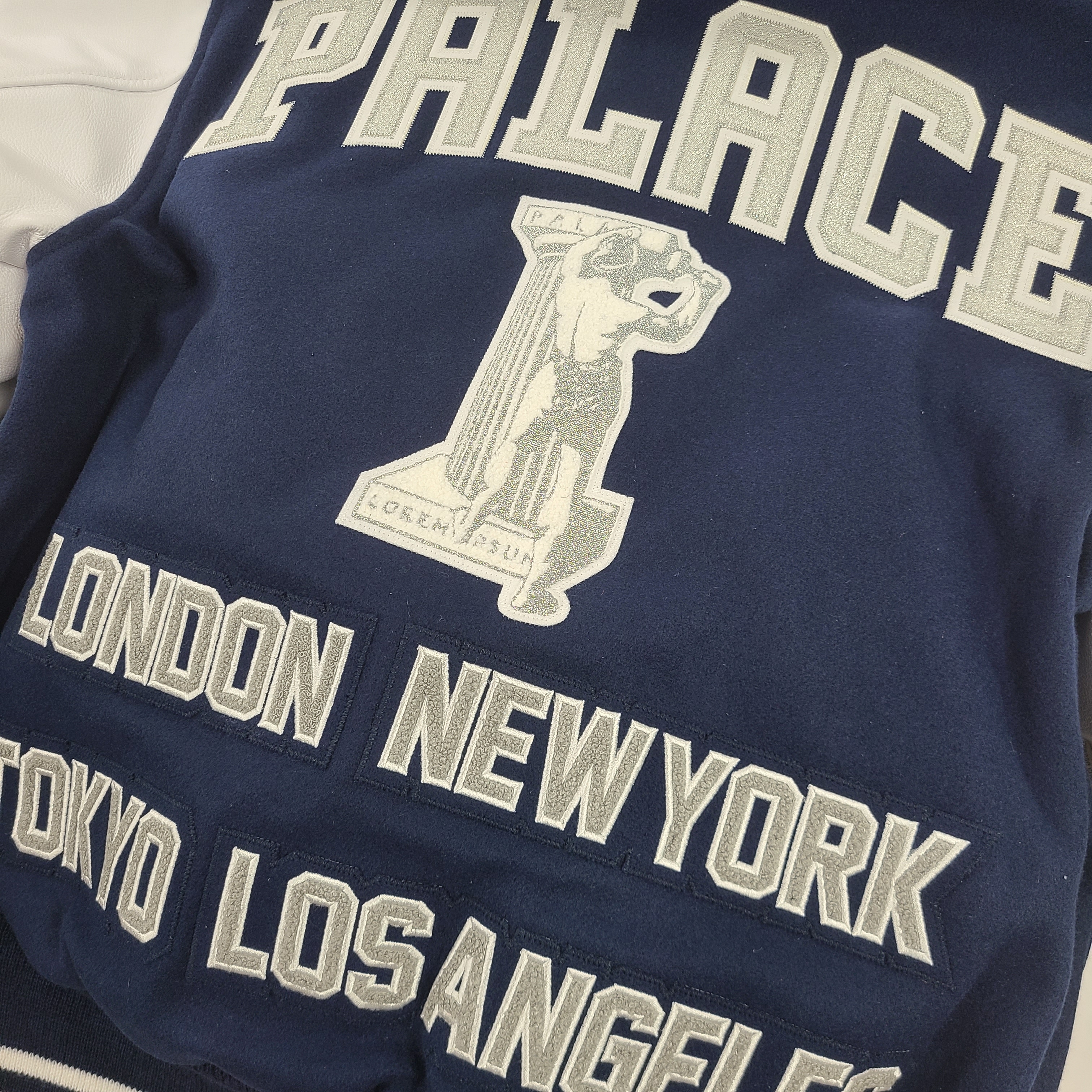 Palace Greek Varsity Jacket Blue - 22FW 착용 스타일 - 2