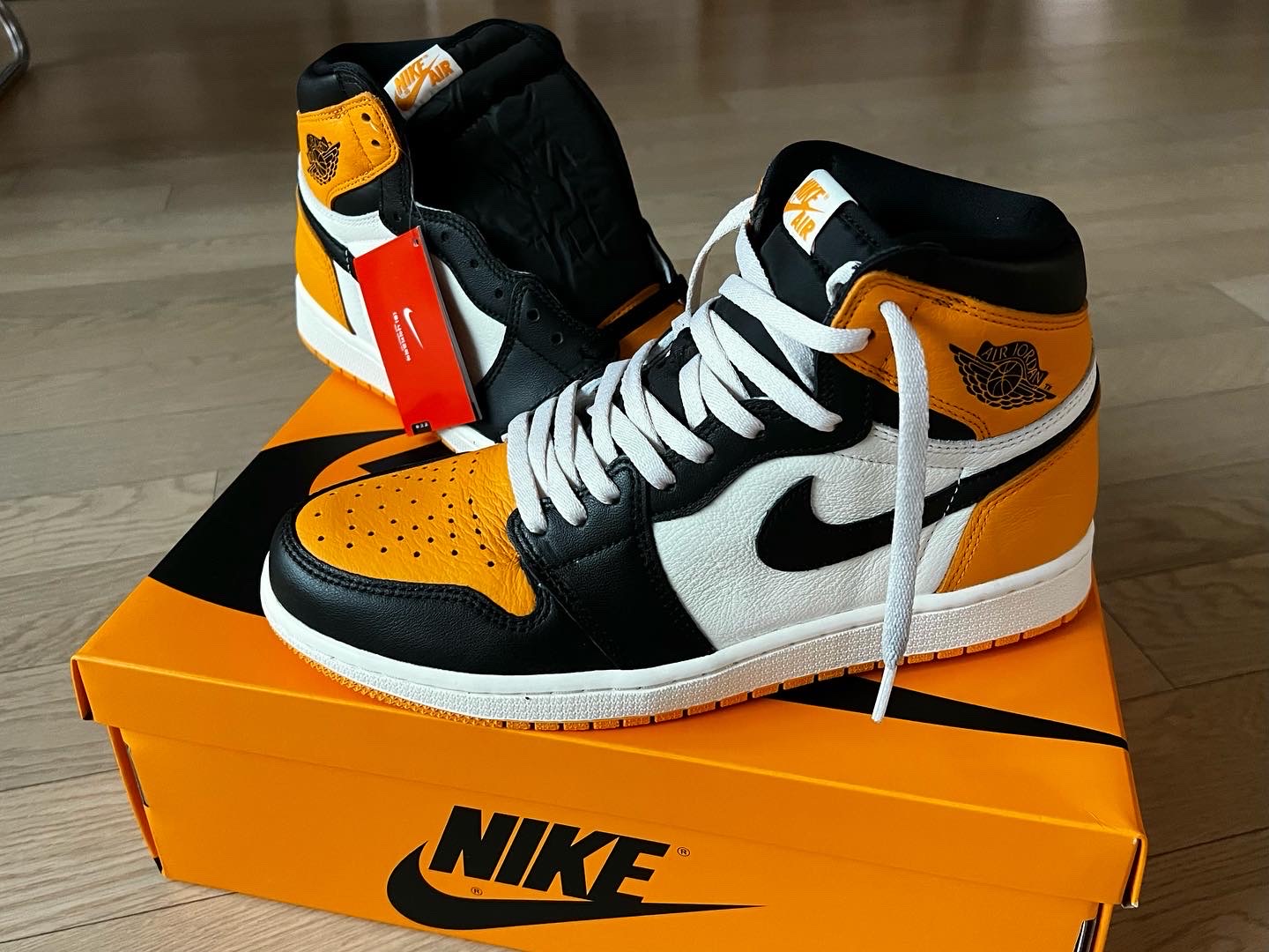 Jordan 1 Retro High OG Taxi 착용 스타일 - 2