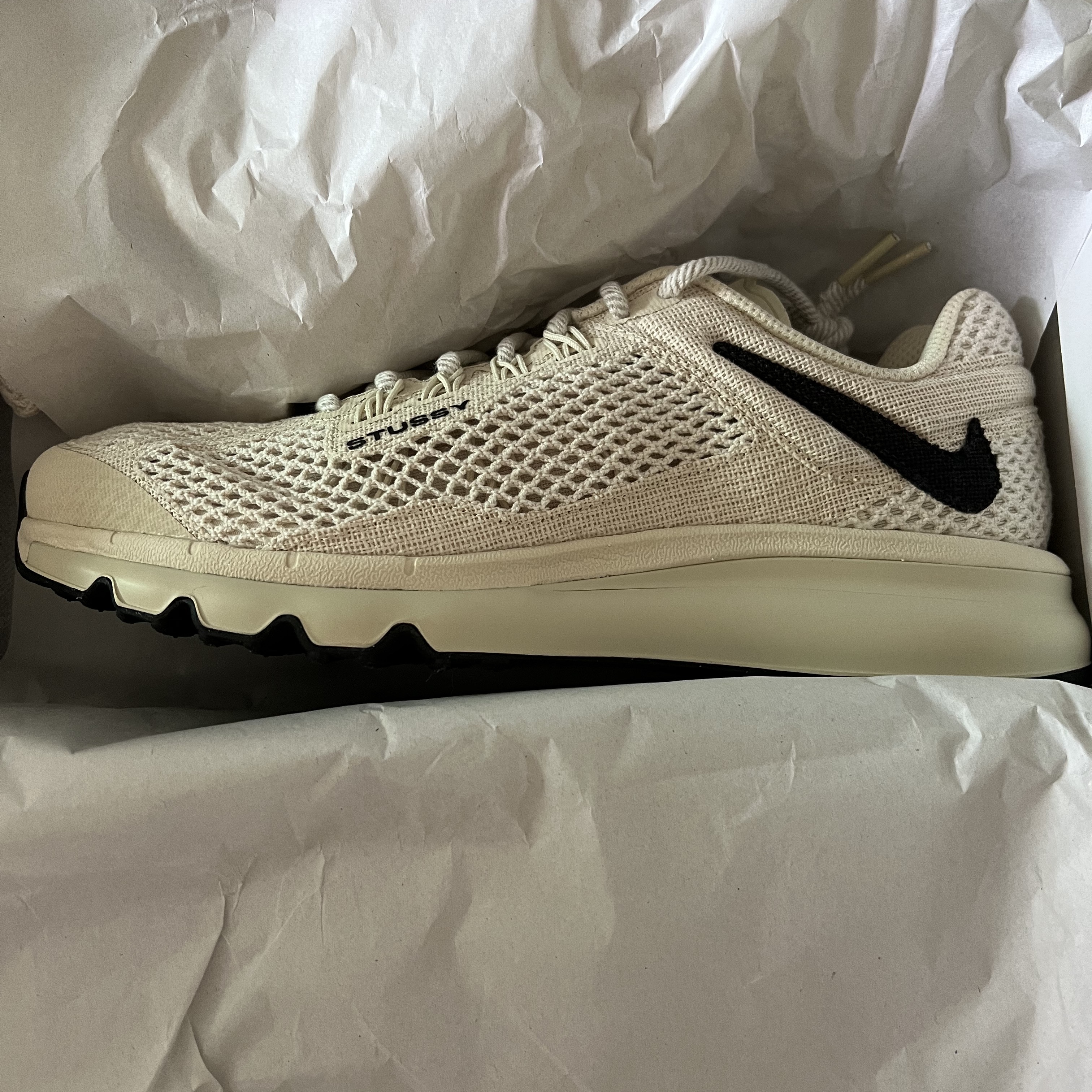 Nike x Stussy Air Max 2013 Fossil 착용 스타일