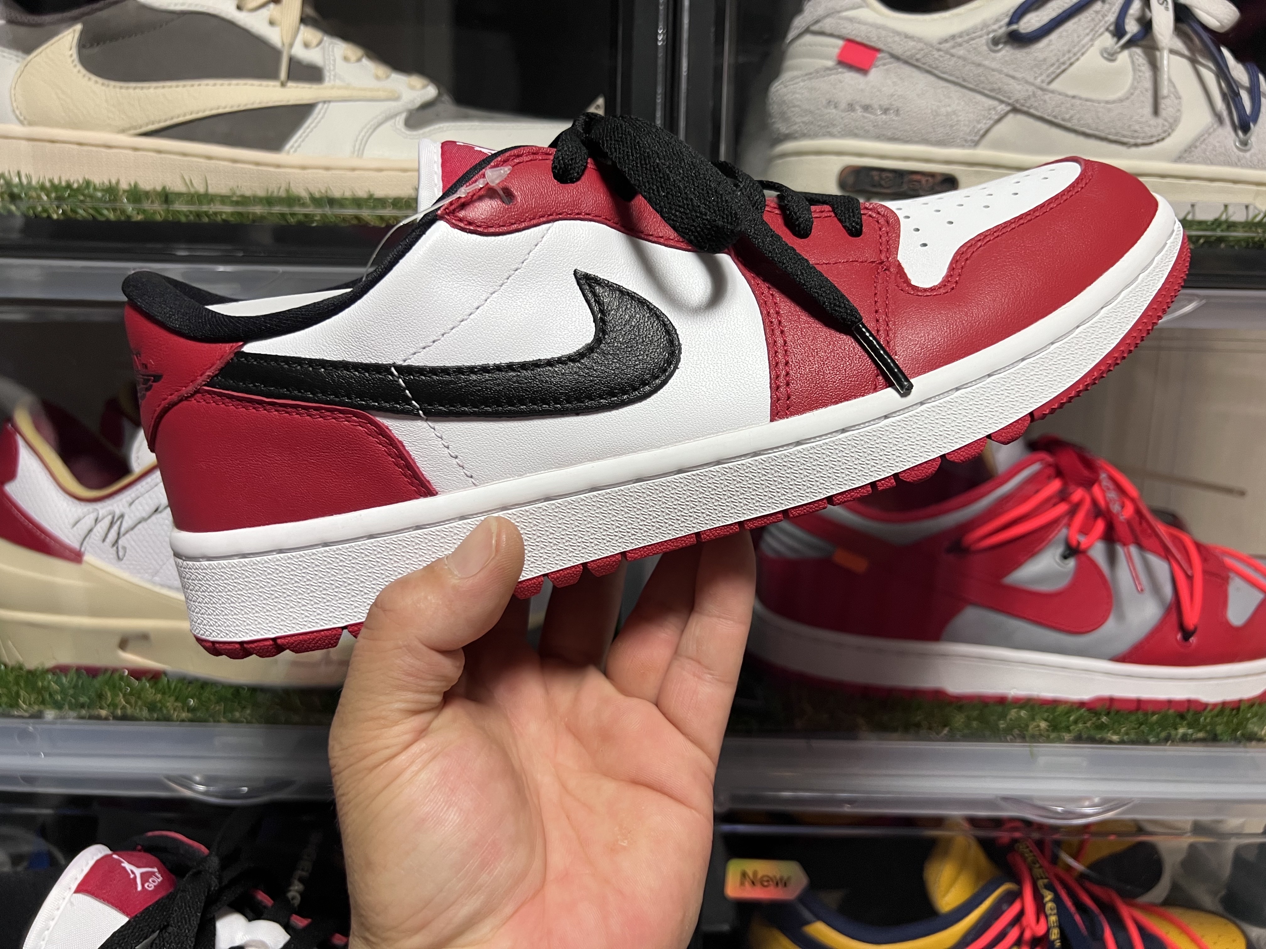Jordan 1 Low Golf Chicago 착용 스타일 - 1