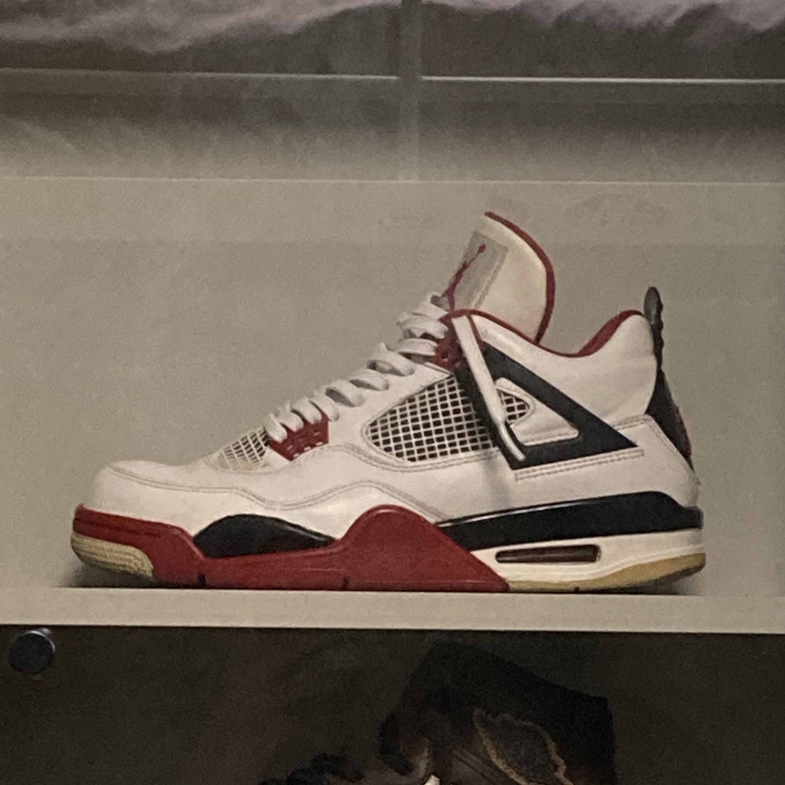 Jordan 4 Retro Fire Red 2012 착용 스타일