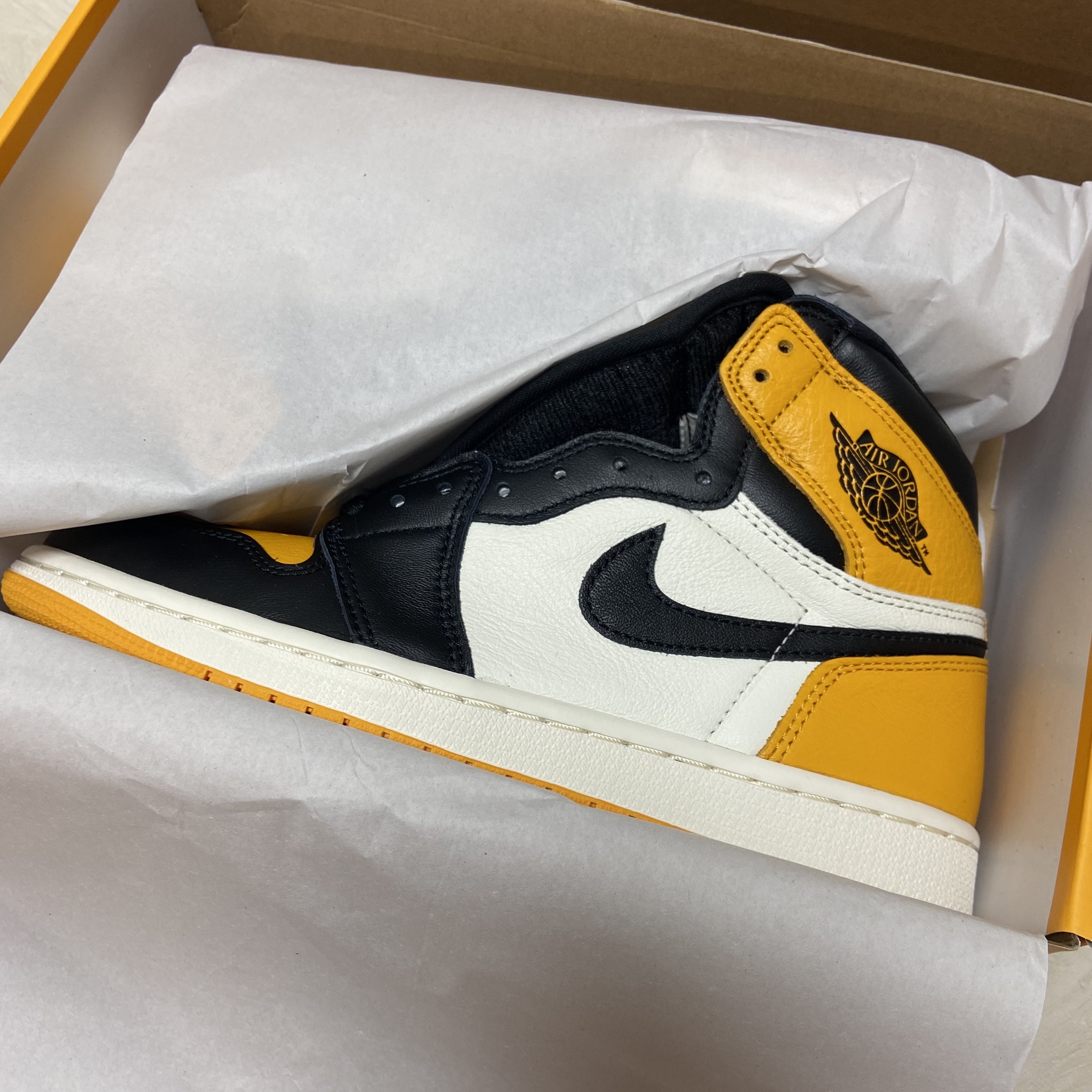 Jordan 1 Retro High OG Taxi 착용 스타일 - 2