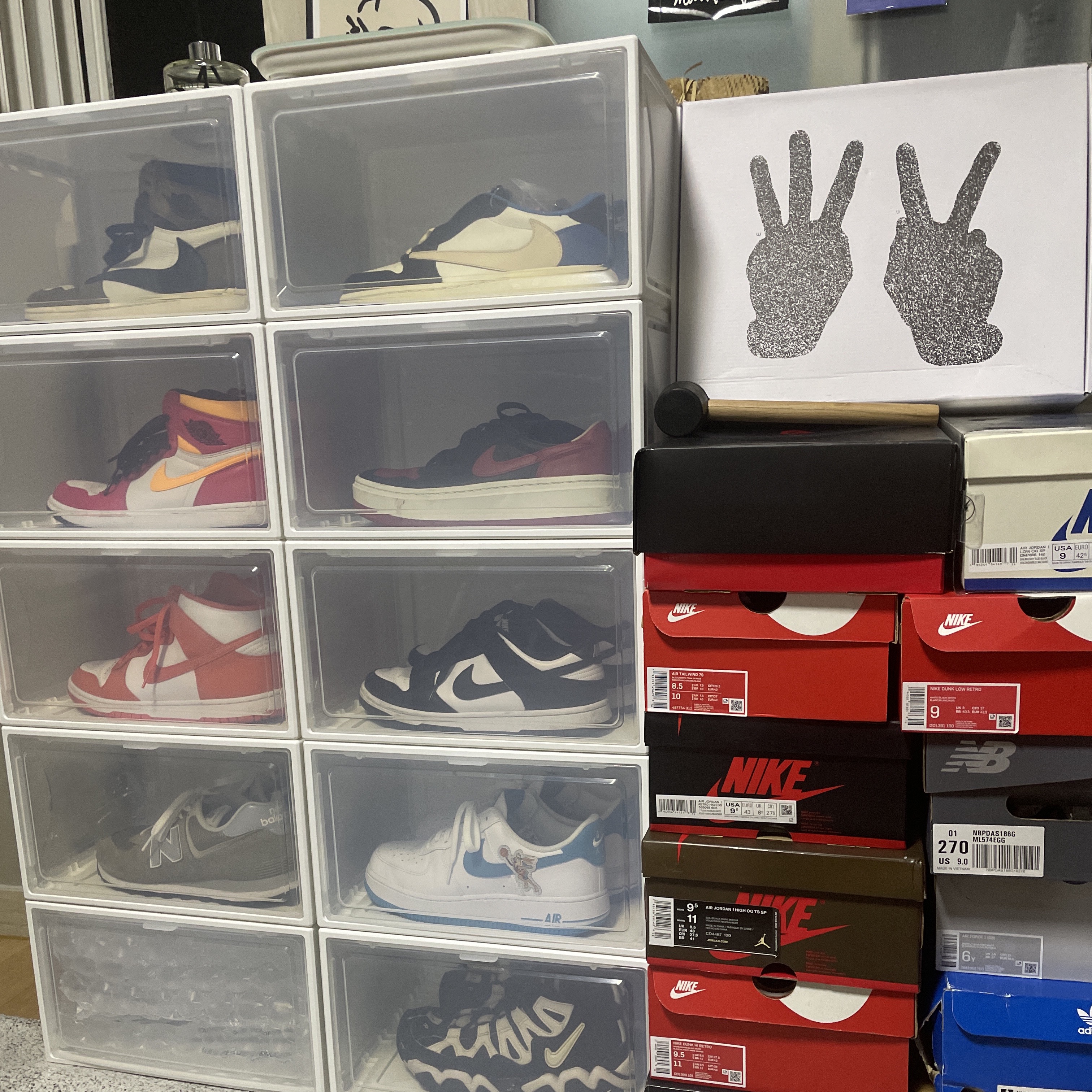 Jordan 1 x Travis Scott x Fragment Retro Low OG SP Military Blue, Jordan 1 x Travis Scott Retro High OG SP Mocha 착용 스타일