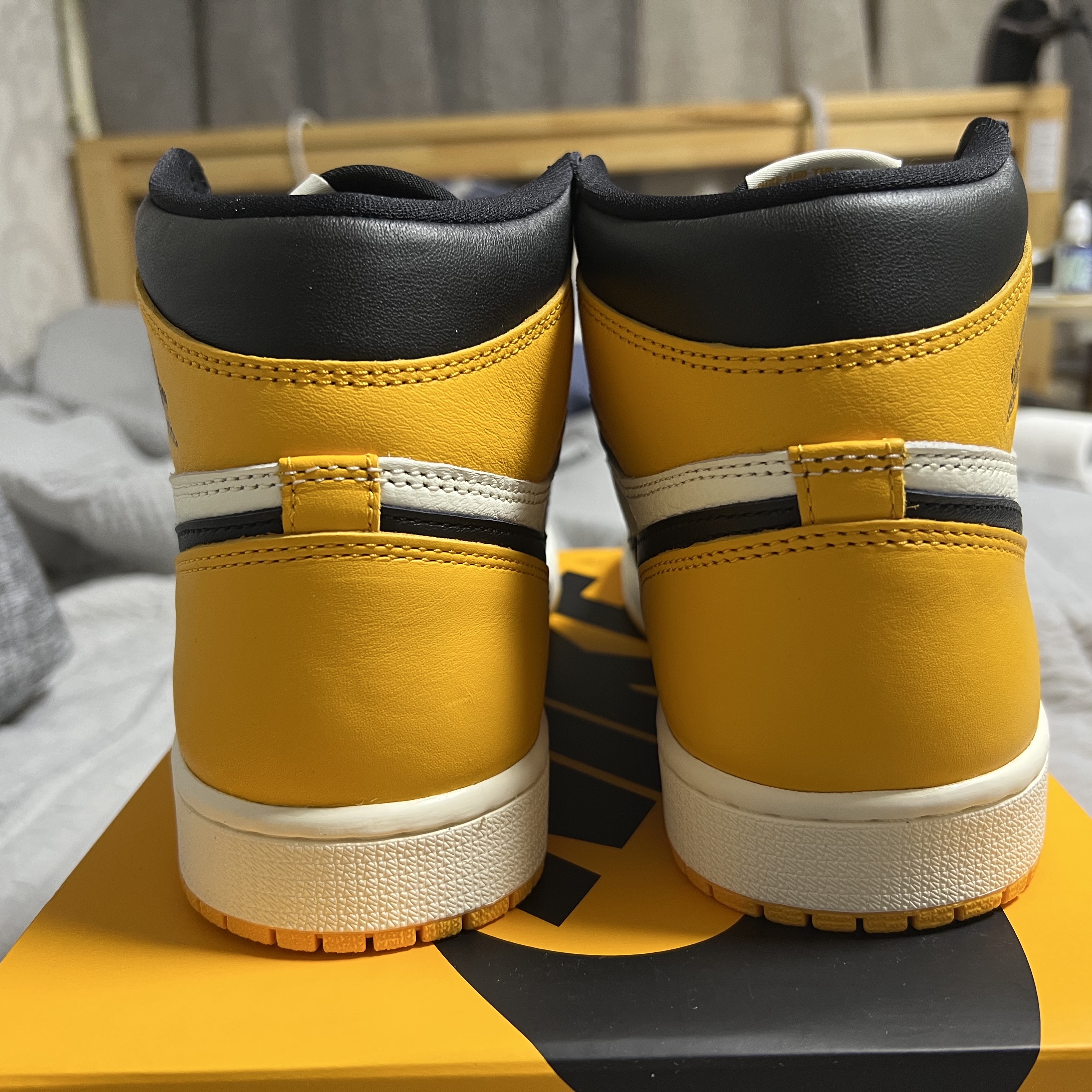 Jordan 1 Retro High OG Taxi 착용 스타일 - 2