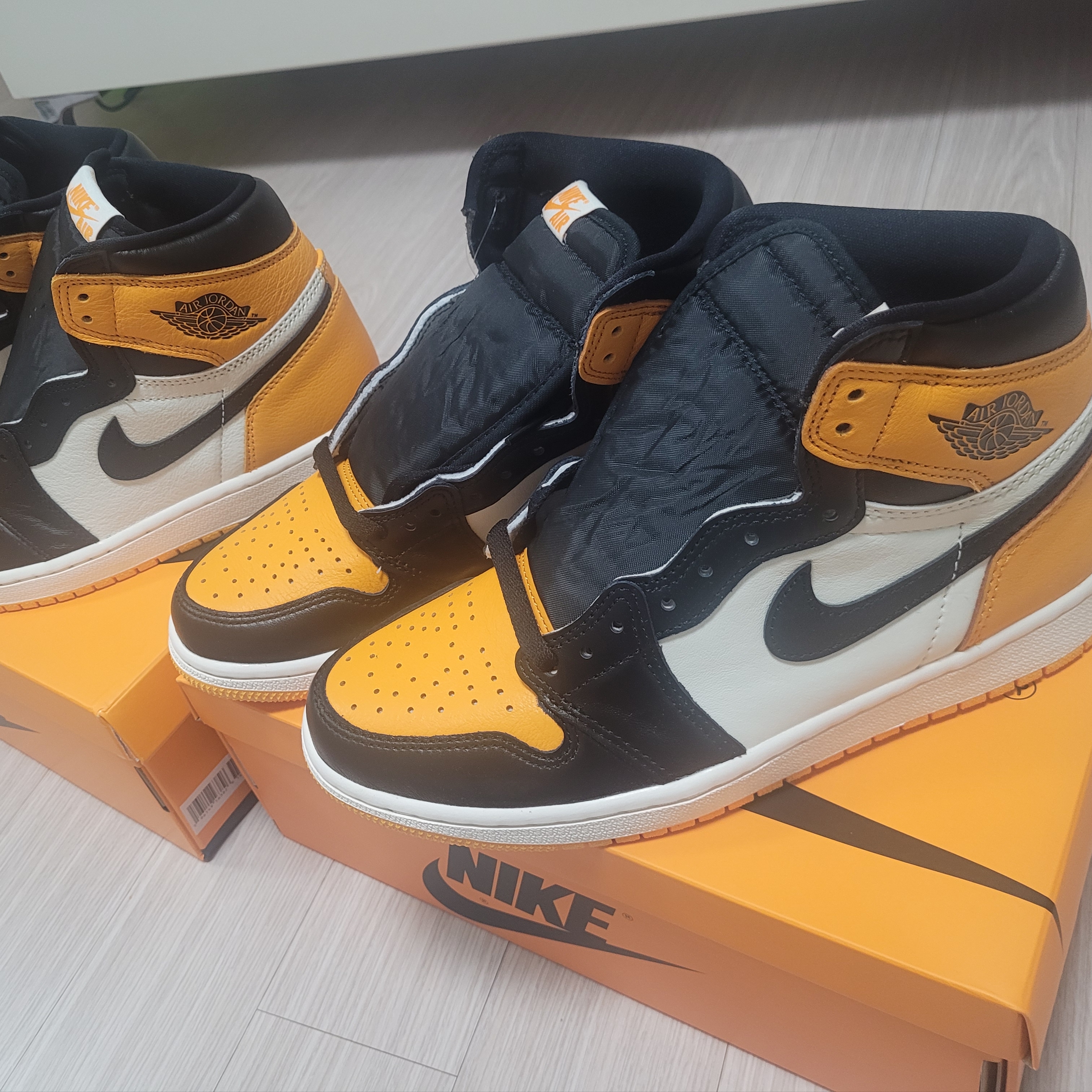Jordan 1 Retro High OG Taxi 착용 스타일 - 2