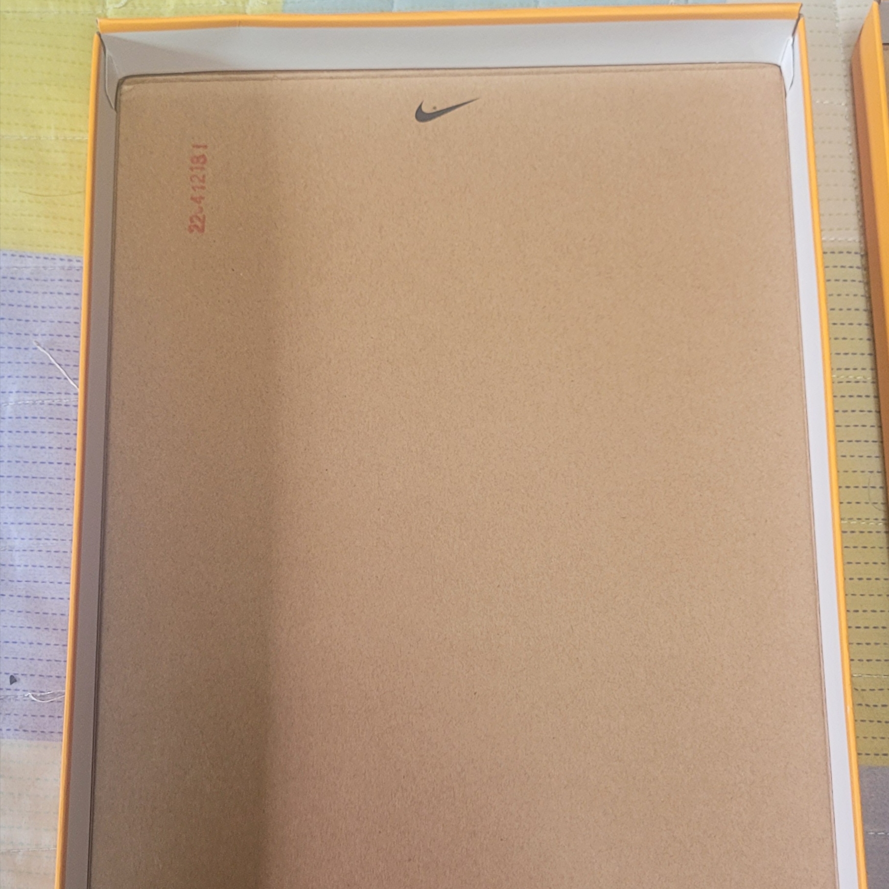 Jordan 1 Retro High OG Taxi 착용 스타일 - 2
