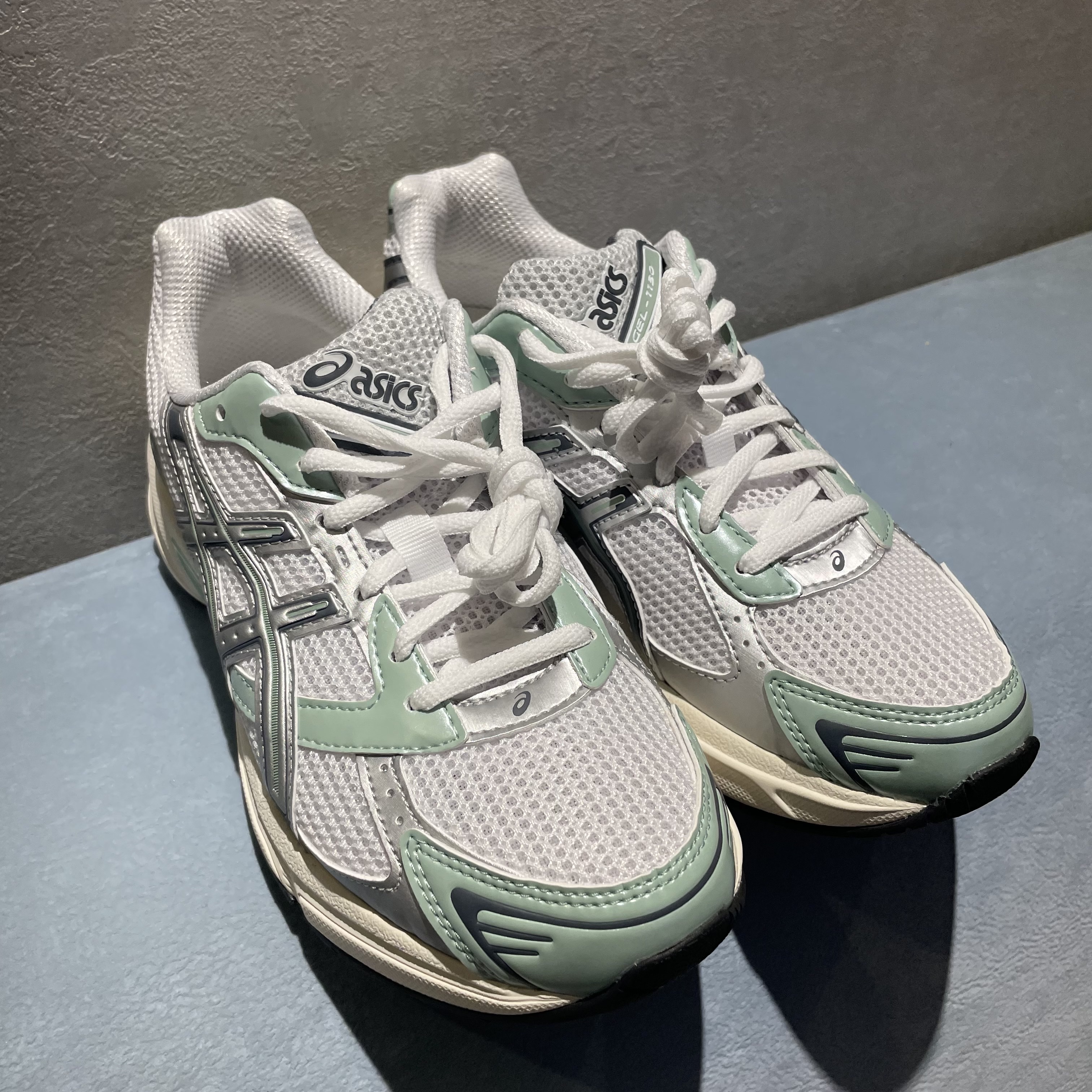 Asics x Naked Gel-1130 White Pure Silver 착용 스타일