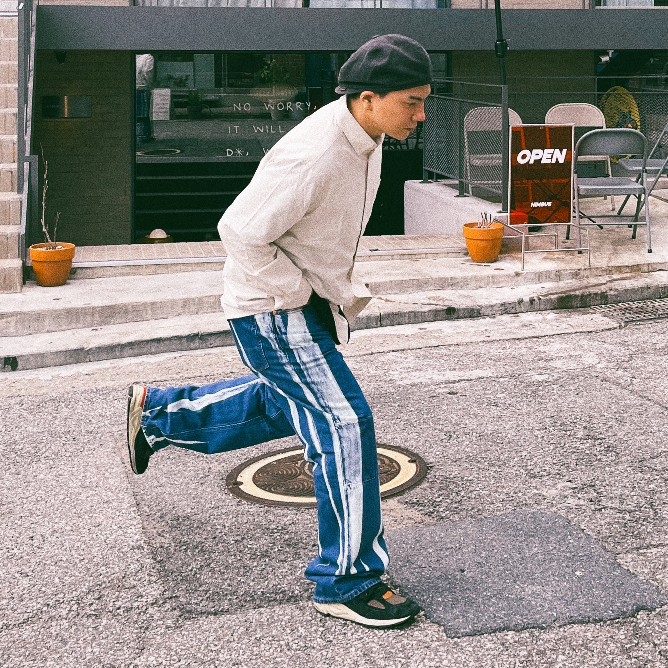Our Legacy Extended Third Cut Glass Bleach Denim 착용 스타일 - 1